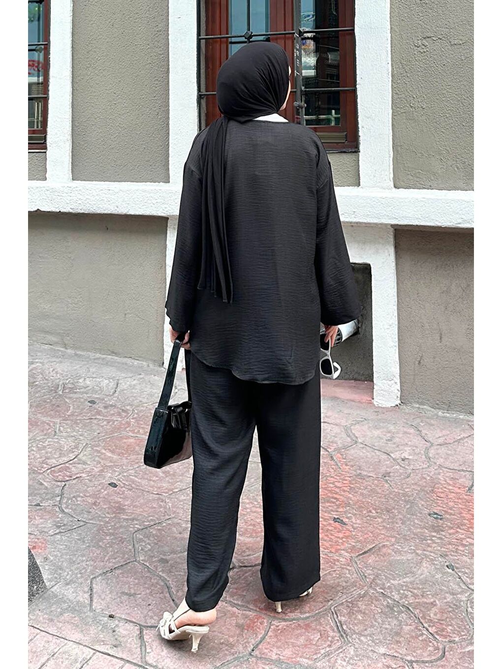 Ön Çift Bağcık Detaylı Kimono Tesettür Takım Siyah-2