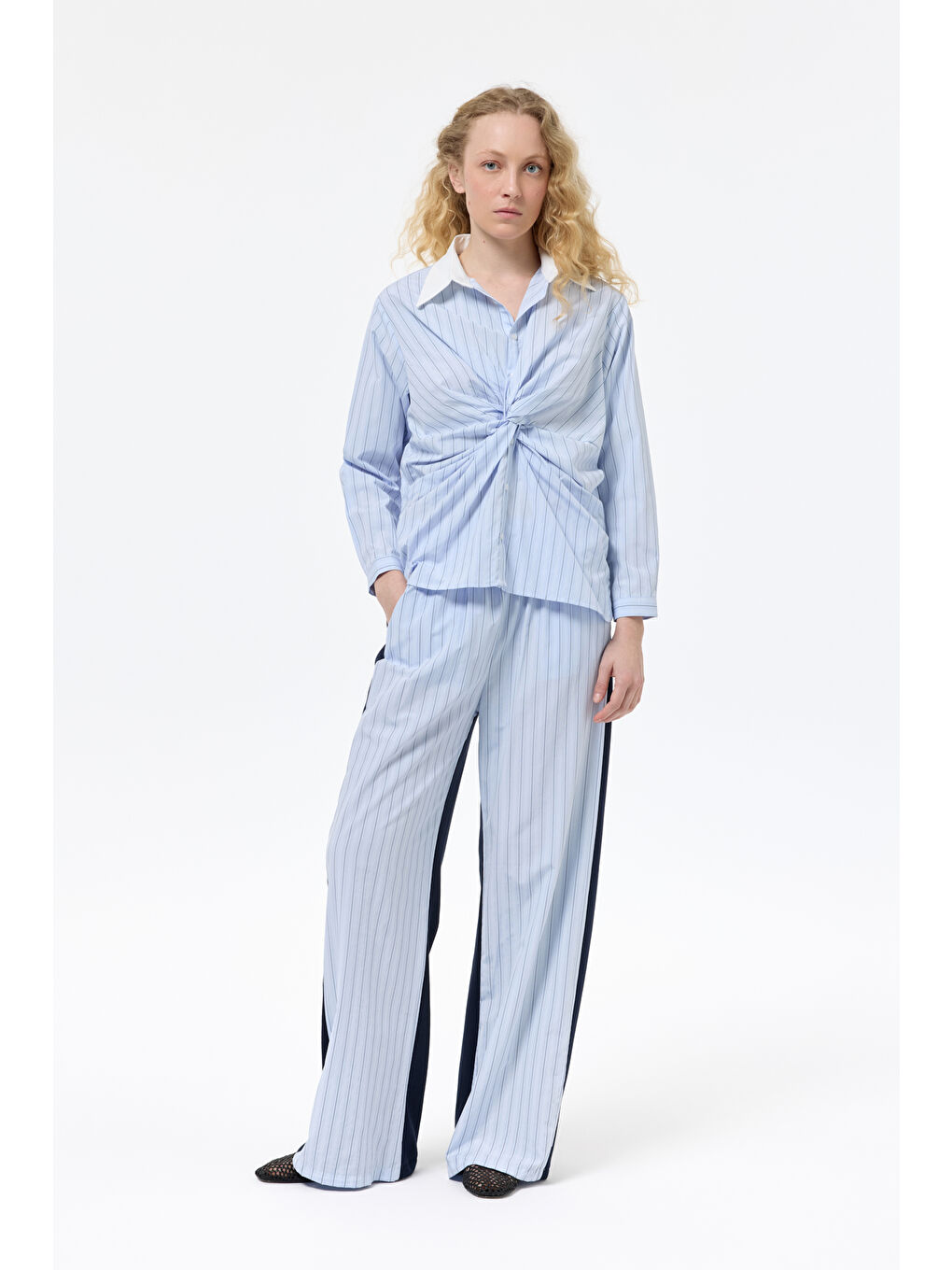 Çizgili Kruvaze Bağlamalı Gömlek Mavi-2