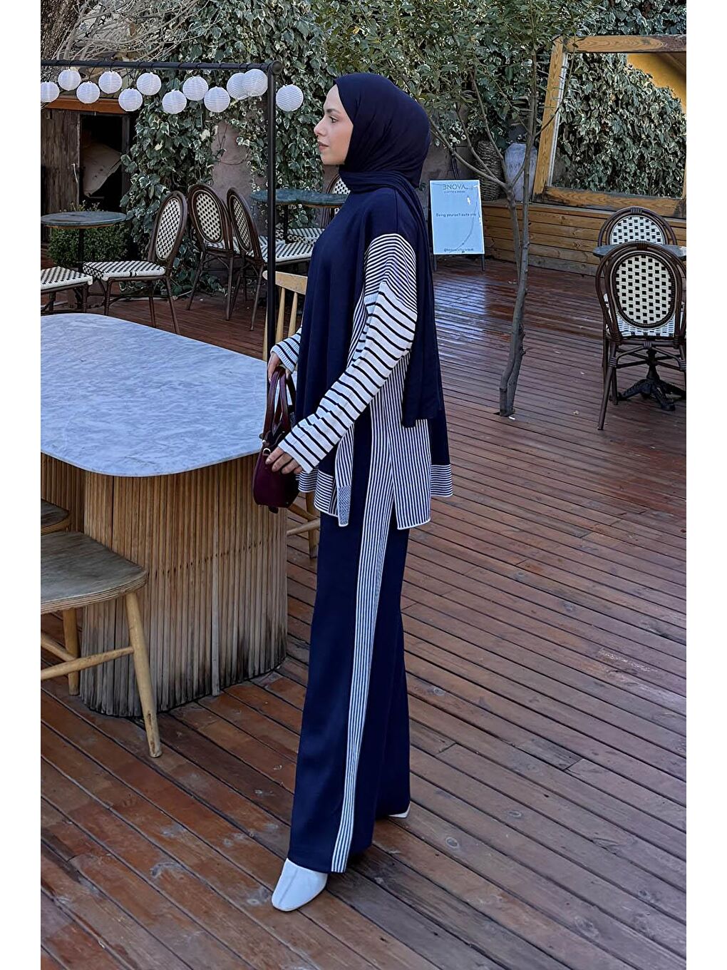 Yan Çizgili Panço Tesettür Takım Lacivert-1