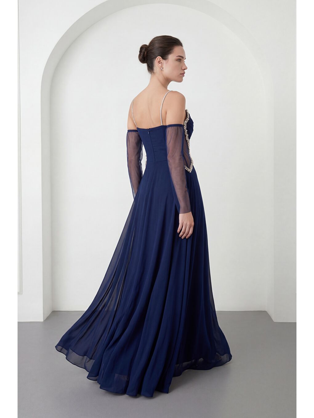 Kadın Lacivert Taşlı Şifon Uzun Abiye Elbise-5