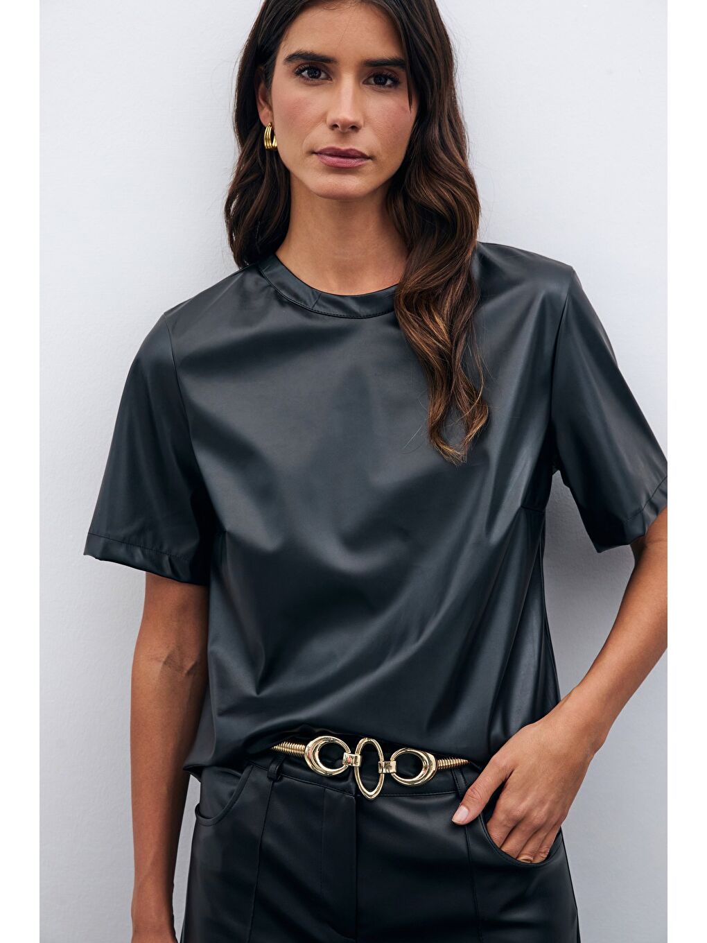 Kısa Kol Deri Bluz - Siyah-3