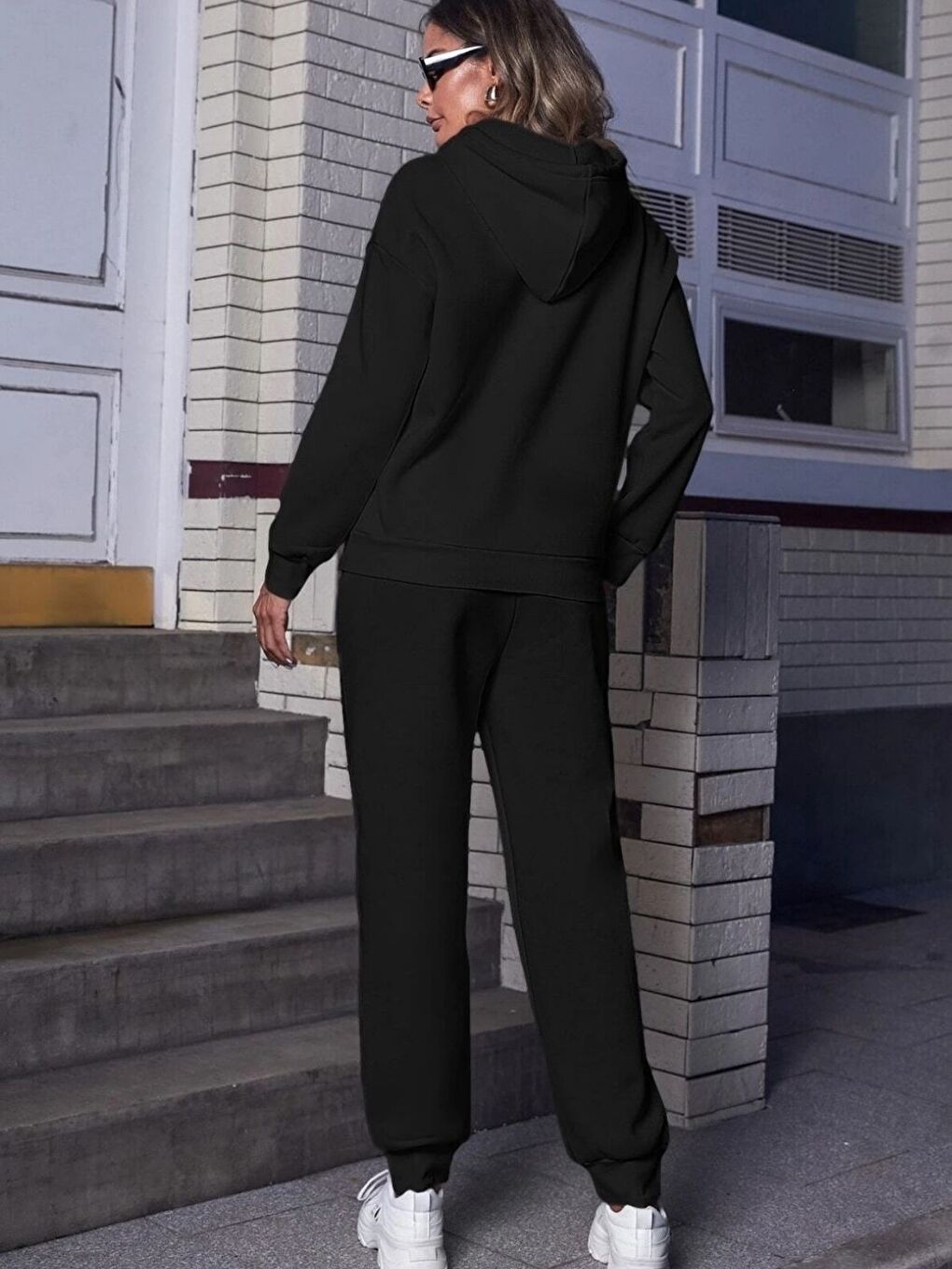 Kadın Siyah Kapüşonlu Alt Üst Eşofman Takımı Düz-2