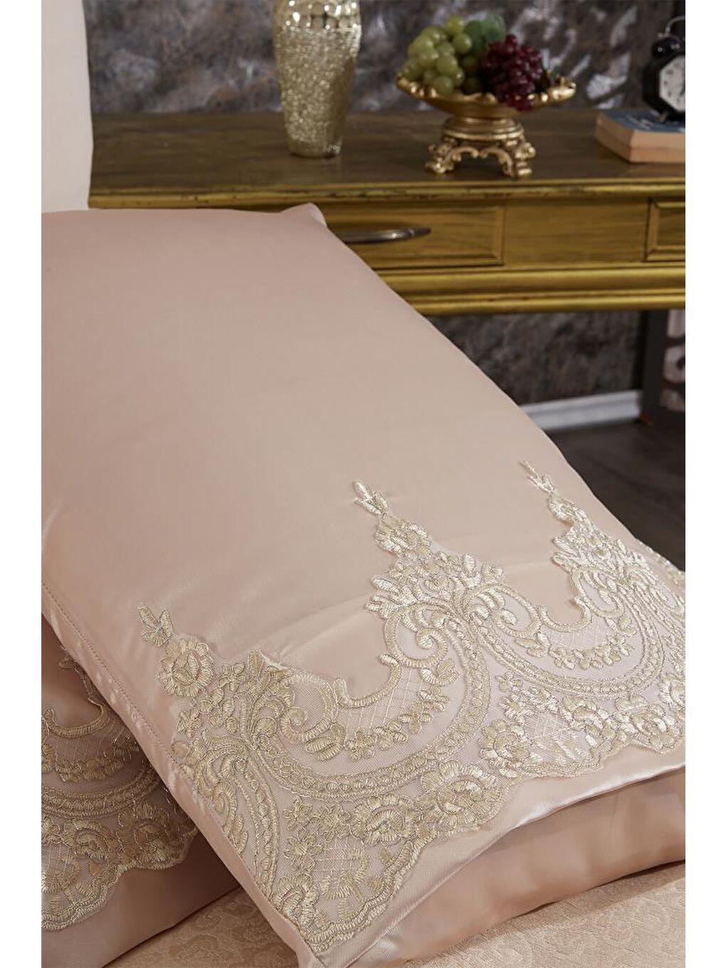 Çeyizdiyarı Fransız Güpürlü Diana Pike Takımı Bej-1