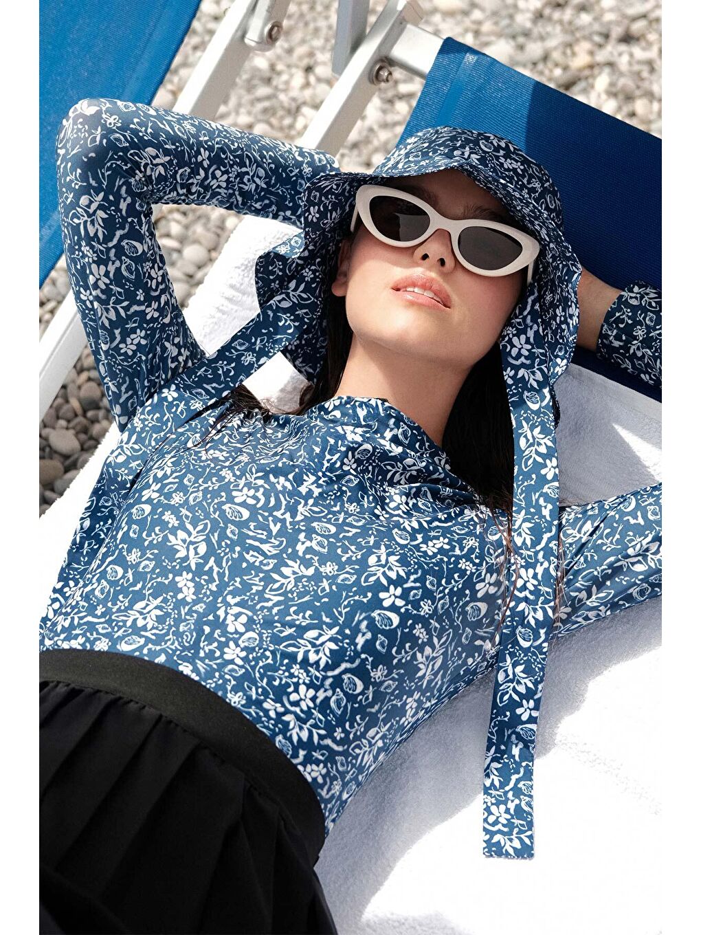 Mavi Desenli Yüzücü Surf Mayo Blue Shell