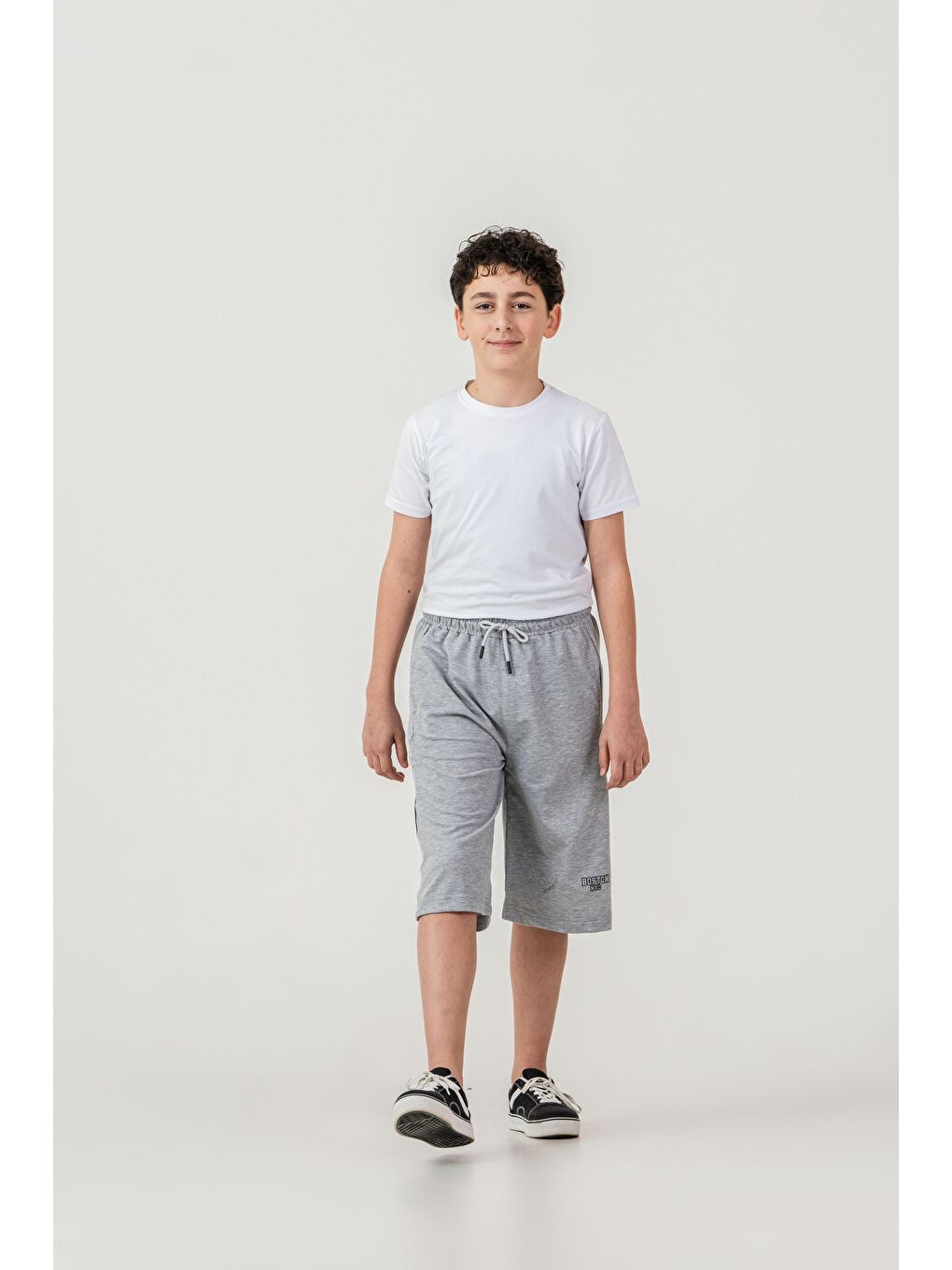 Gri Boston Nyc Baskılı Yanları Şeritli Erkek Çocuk Şort