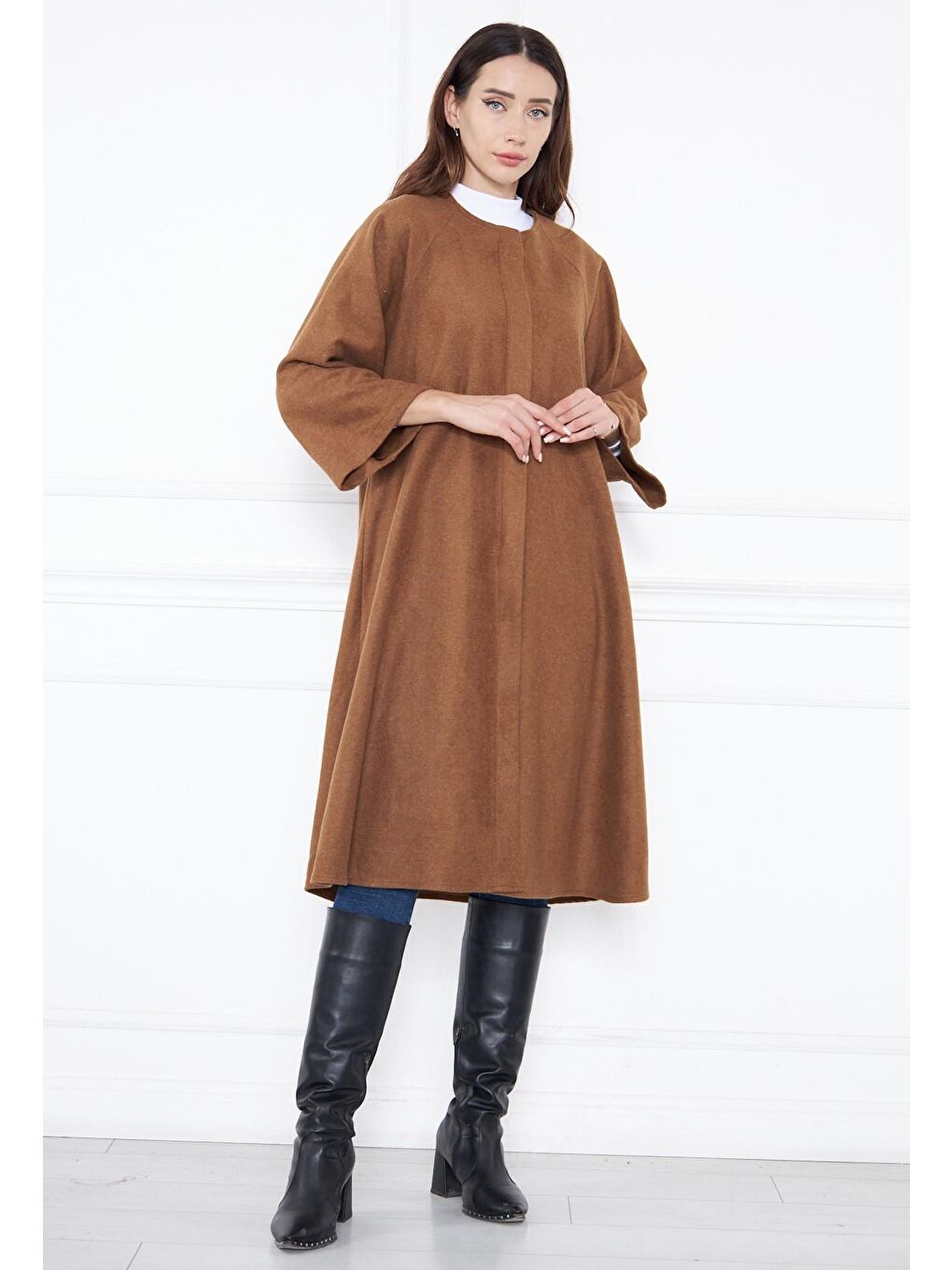 Kahverengi Kadın Oversize Uzun Kollu Kaşe Panço