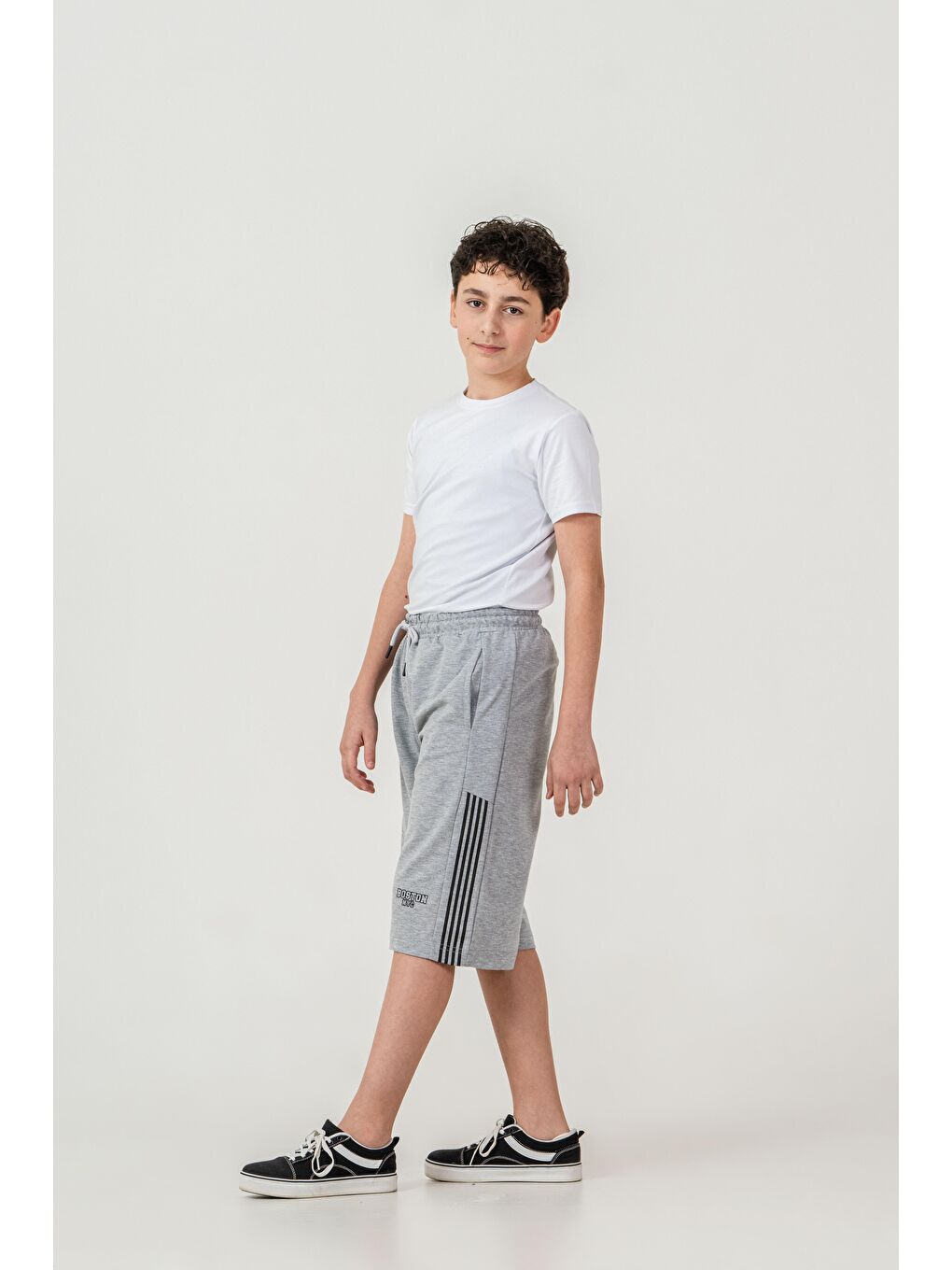 Gri Boston Nyc Baskılı Yanları Şeritli Erkek Çocuk Şort-2