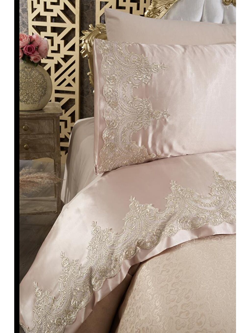 Çeyizdiyarı Fransız Güpürlü Diana Pike Takımı Bej-8