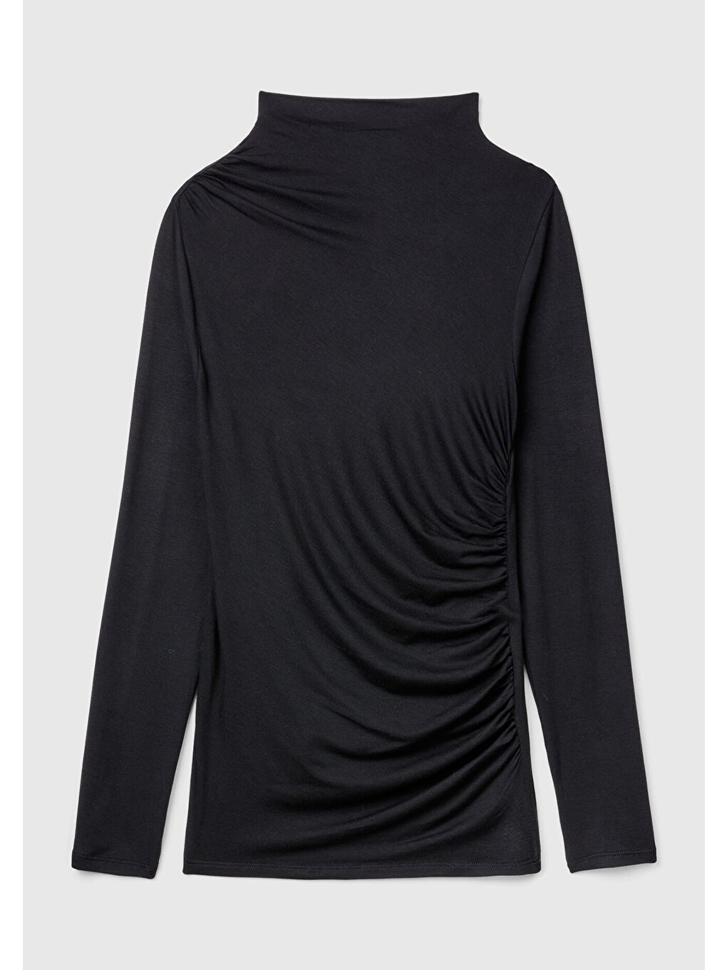 Kadın Siyah Modal Karışımlı Omzu Büzgü Detaylı Yarım Balıkçı Yaka Sweatshirt-1