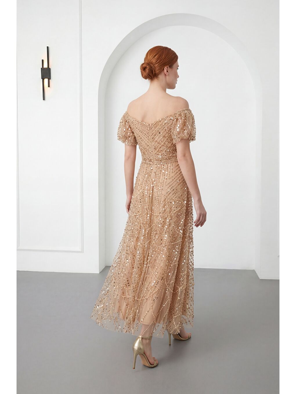 Sarı Kadın Gold Dar Kalıp Kayık Yaka Boncuklu Midi Kloş Abiye Elbise-5