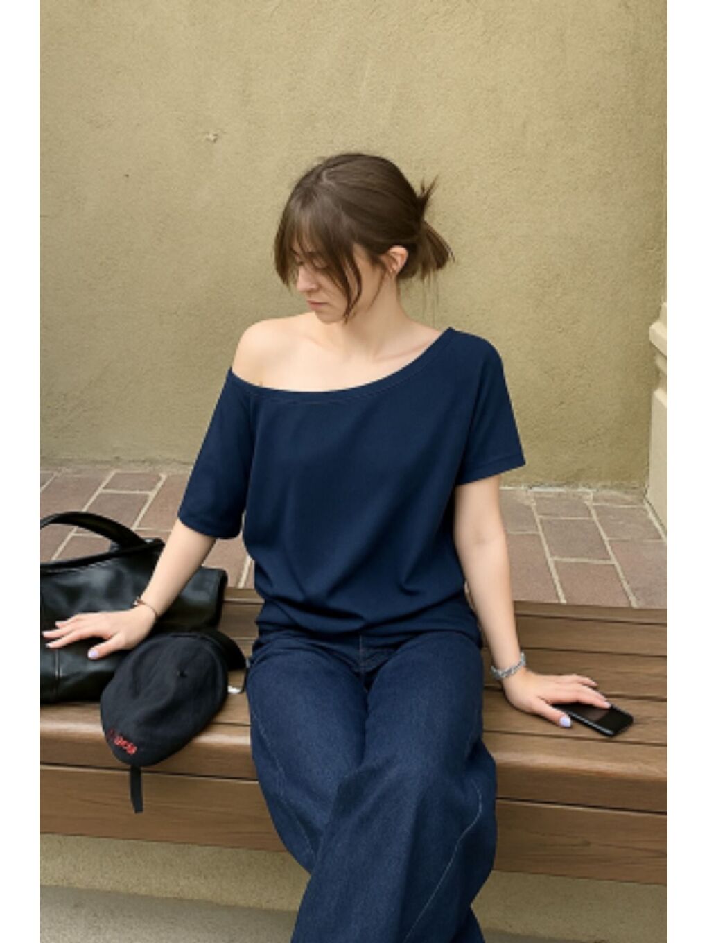 Karışık Lacivert Beyaz 2li paket Kadın Düşük Omuz Kayık Yaka Oversize T-Shirt-2