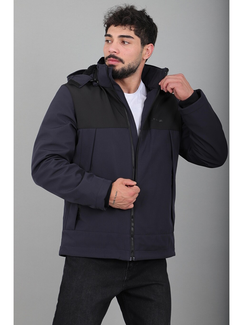 Lacivert Parçalı İçi Kürklü Softsheel Kışlık Mont Kmd 889_50523-4