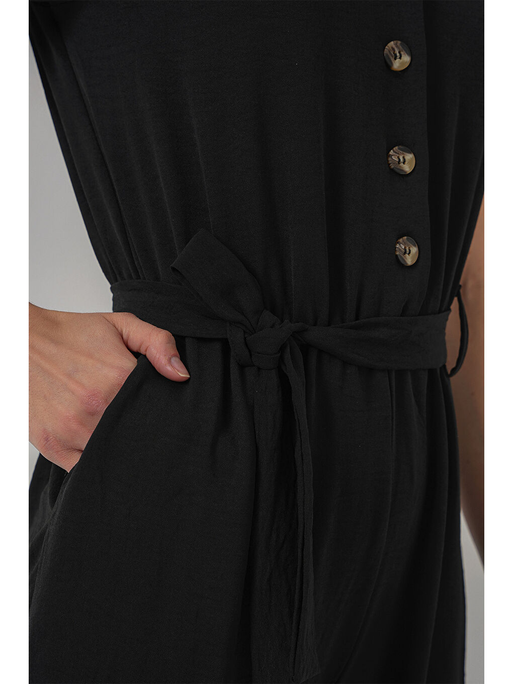 Kadın Kısa Kol Ayrobin Tulum 7030 - Siyah-4