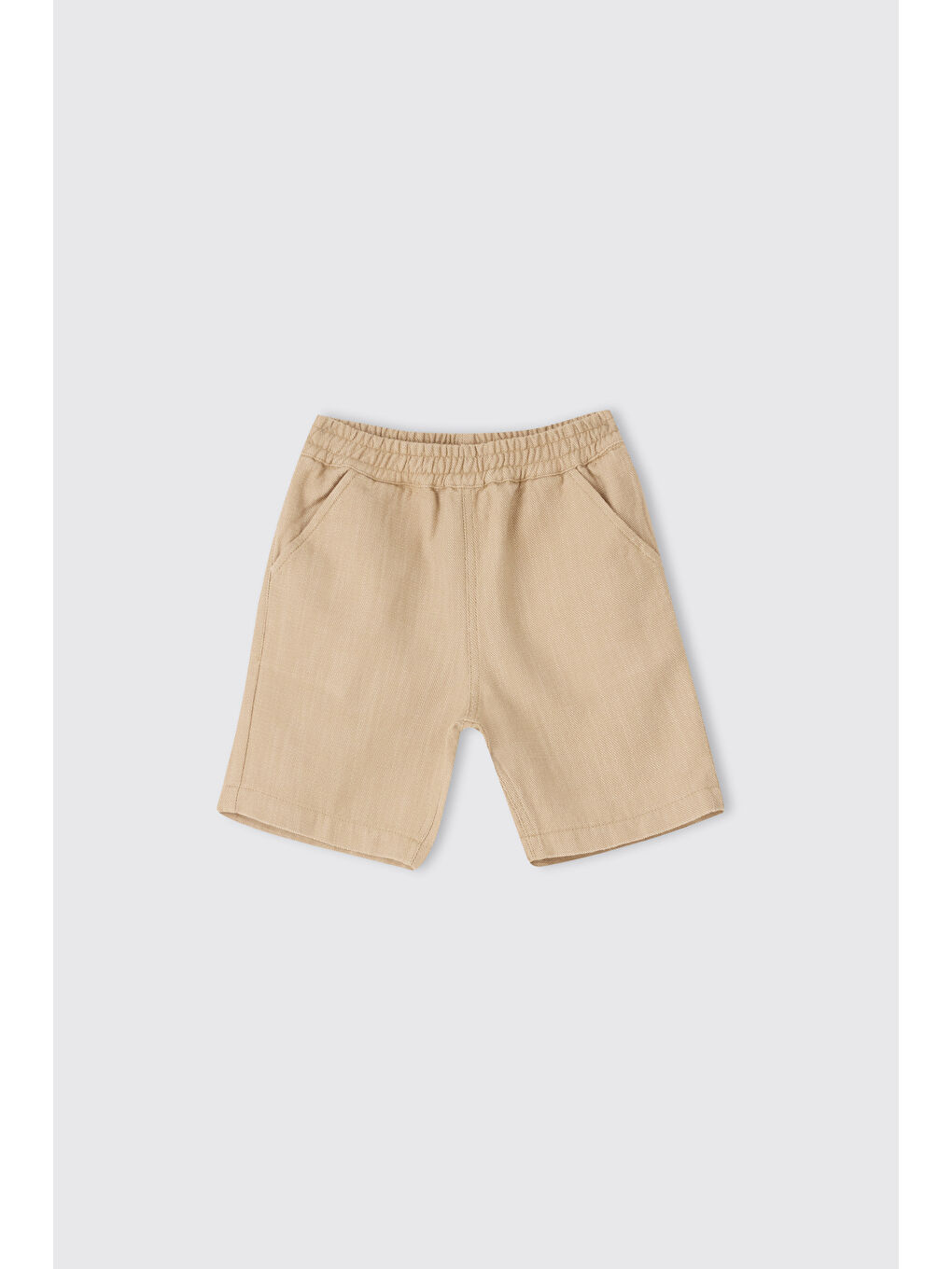 Erkek Bebek Bej Şort