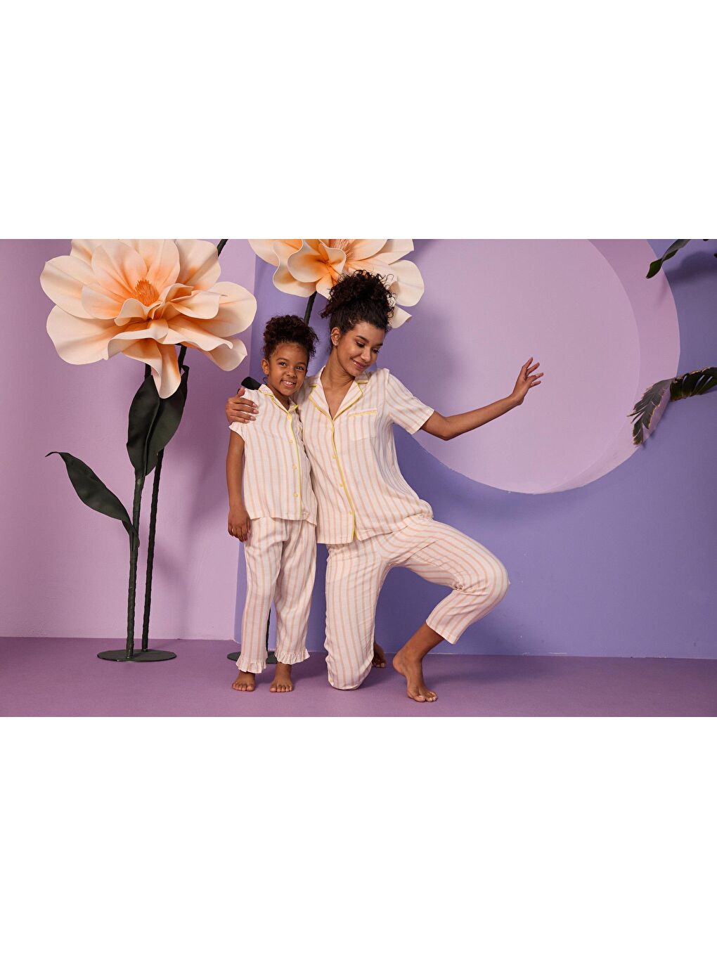 Kadın Ekru Renkli Çizgili Dokuma Pijama Üst-2