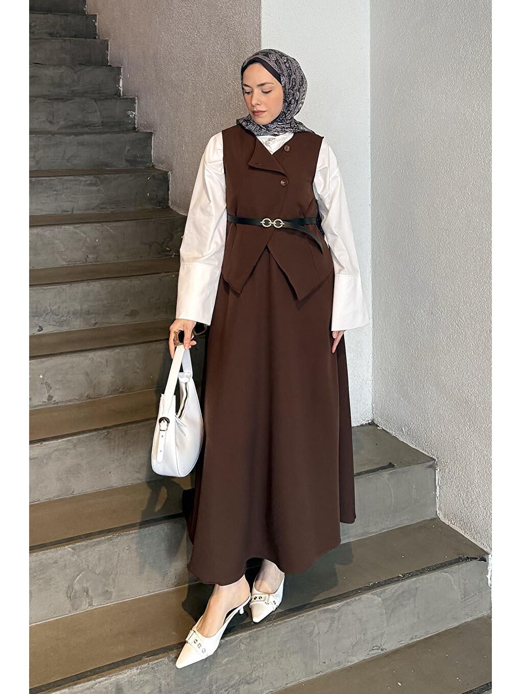Düğmeli Etek-Yelek Tesettür İkili Takım Acı Kahverengi
