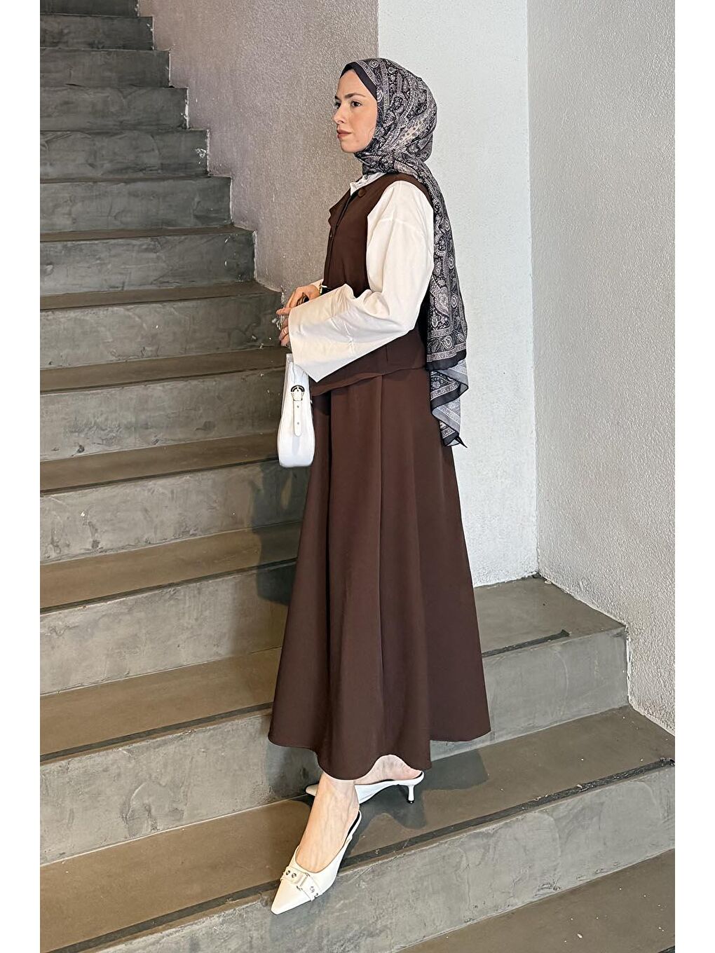 Düğmeli Etek-Yelek Tesettür İkili Takım Acı Kahverengi-1