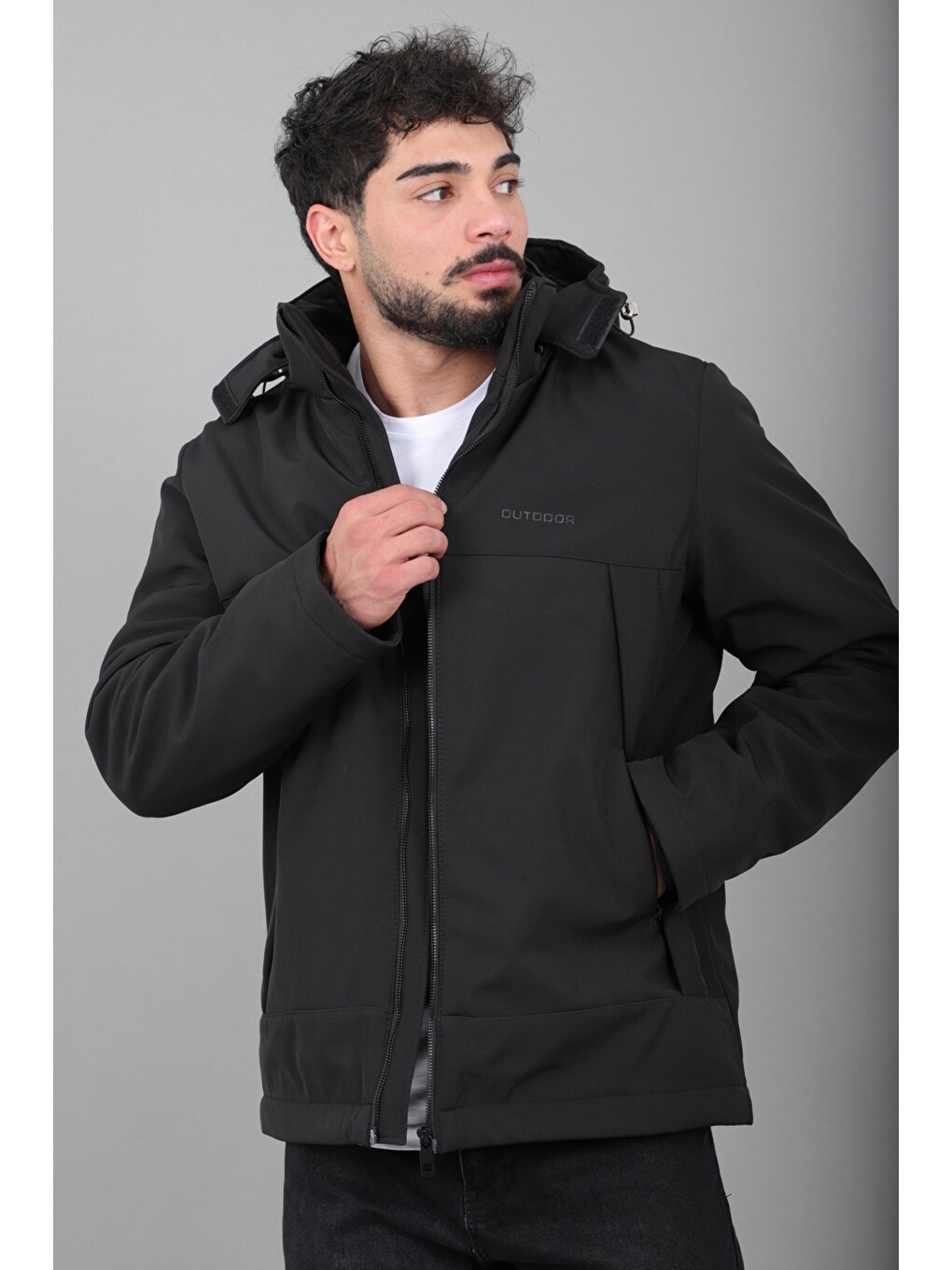 Siyah Parçalı İçi Kürklü Softsheel Kışlık Mont Kmd 889_50523-1