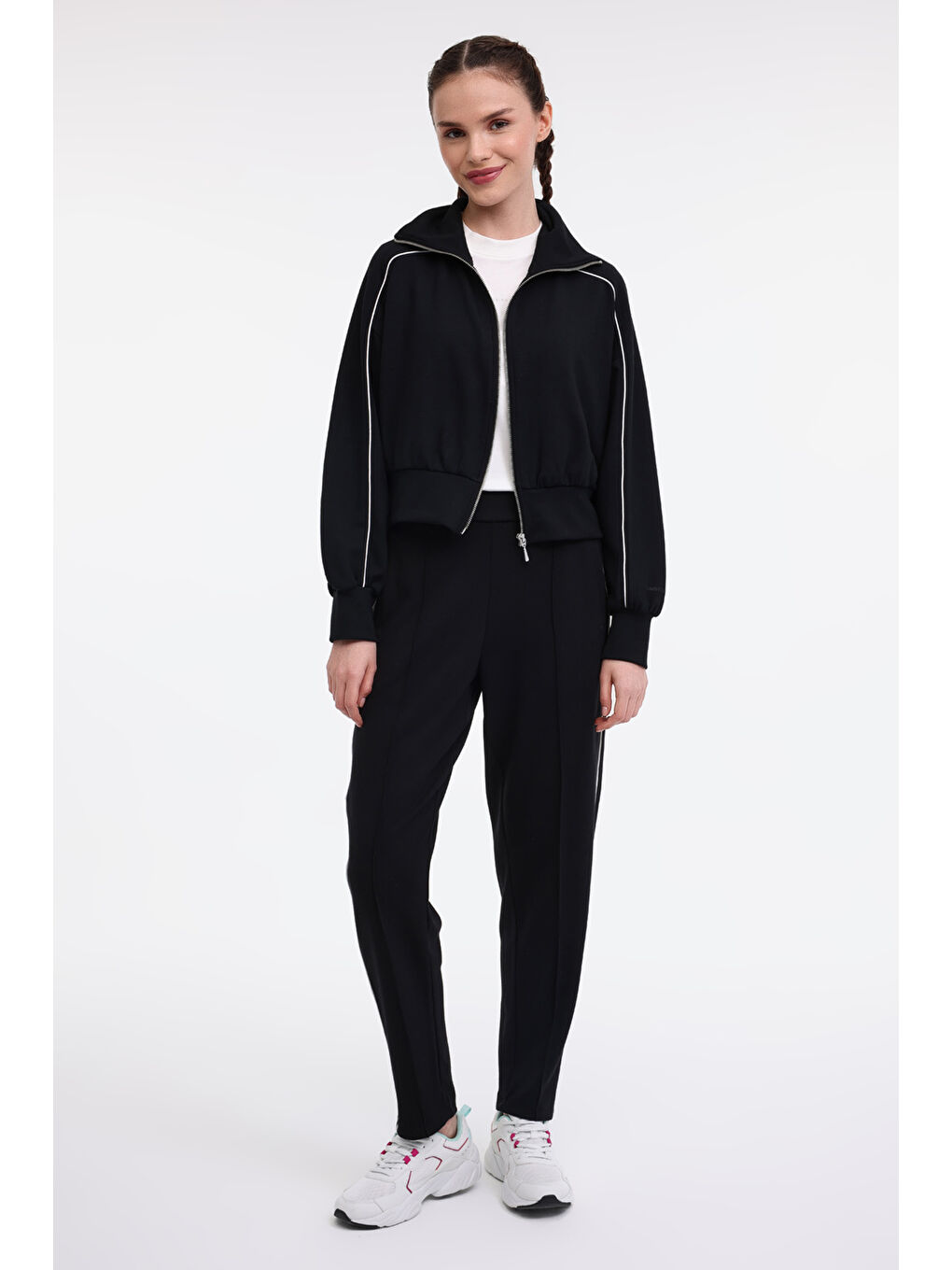 WL ANDRA 18MS426 5FX Siyah Kadın Eşofman Üstü-2