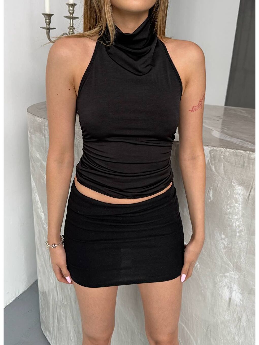 Yaka Detay Sandy Bluz Siyah-1