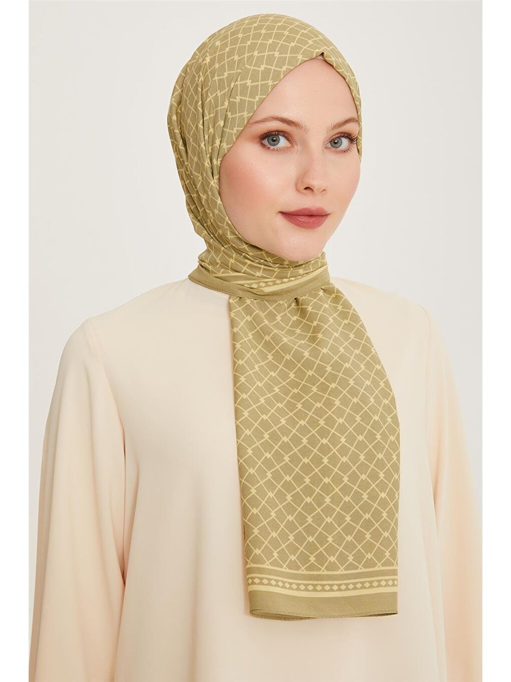 Sarı Trend Defne Şal 5772 26 29-1