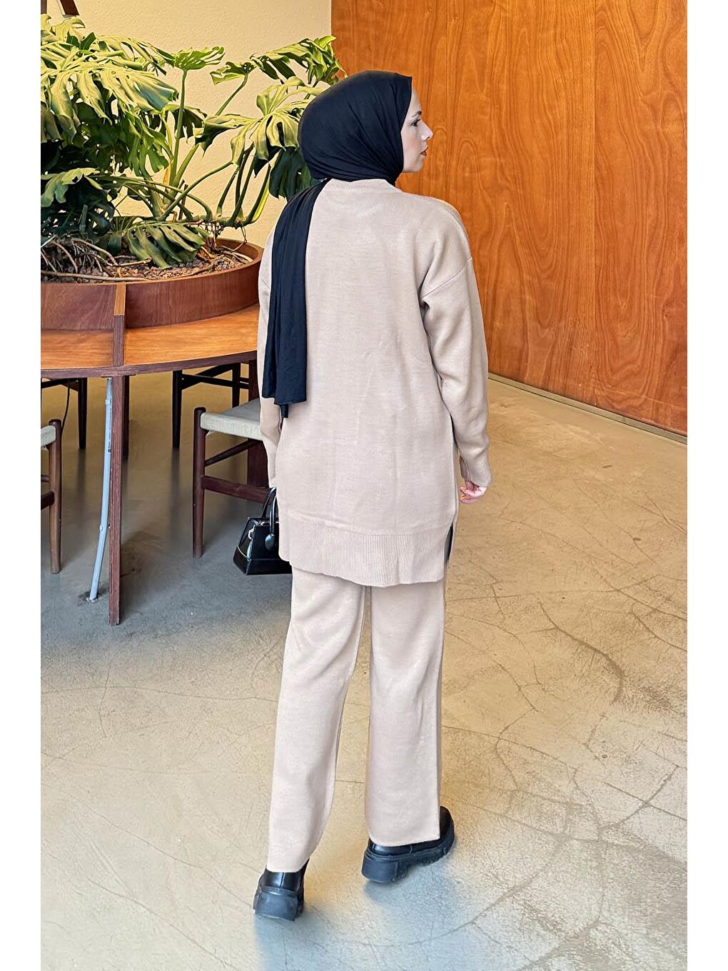 Kahverengi Dantel Cep Detaylı Triko Takım Camel-3