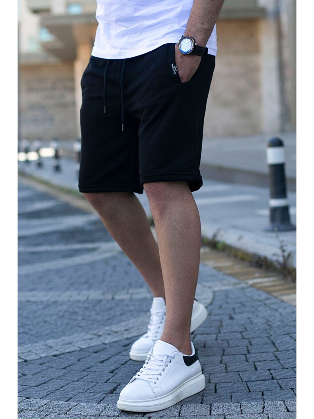 Siyah Erkek Regular Fit Şort 4842