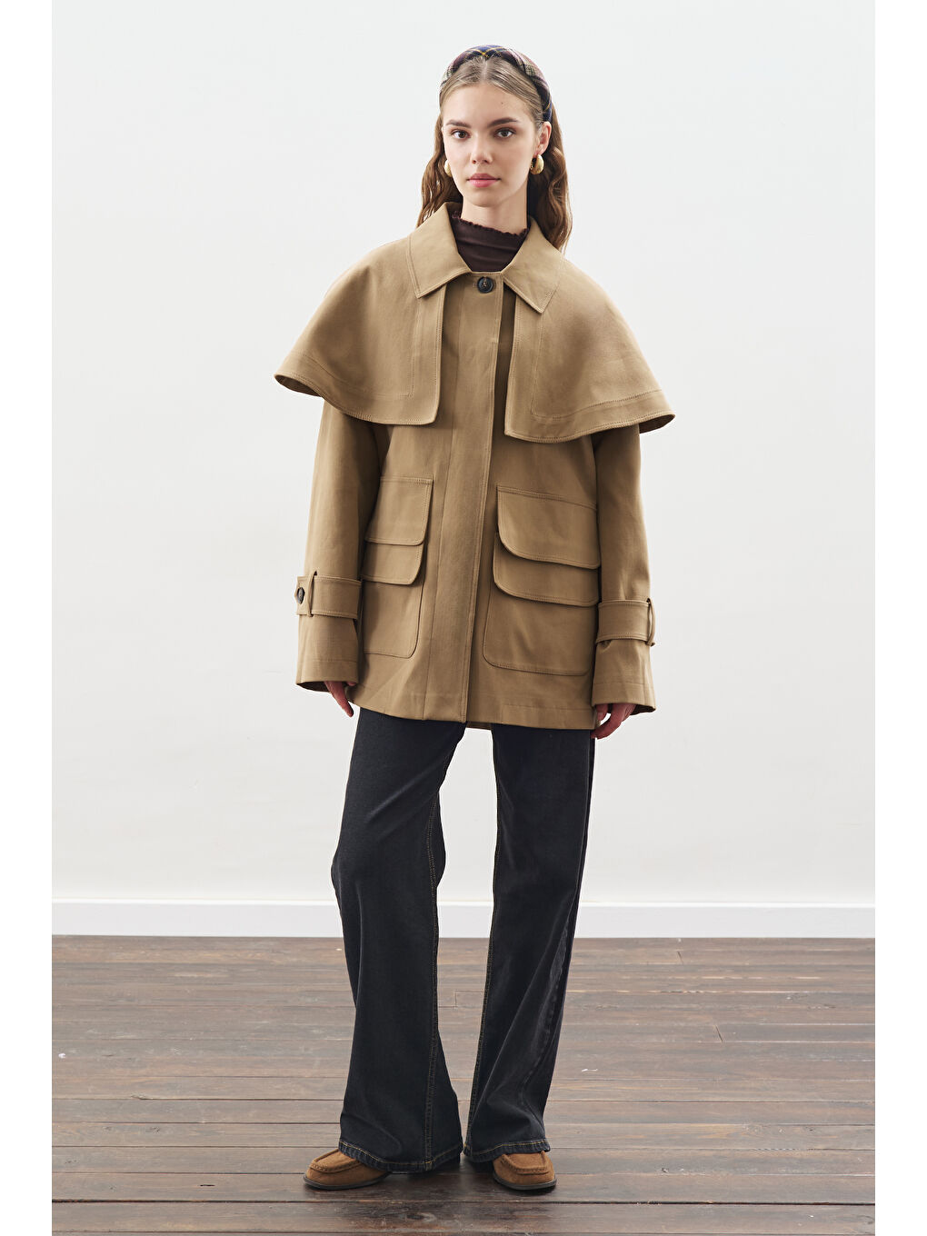 Kahverengi Pelerin Detaylı Parka Ceket Kamel-1