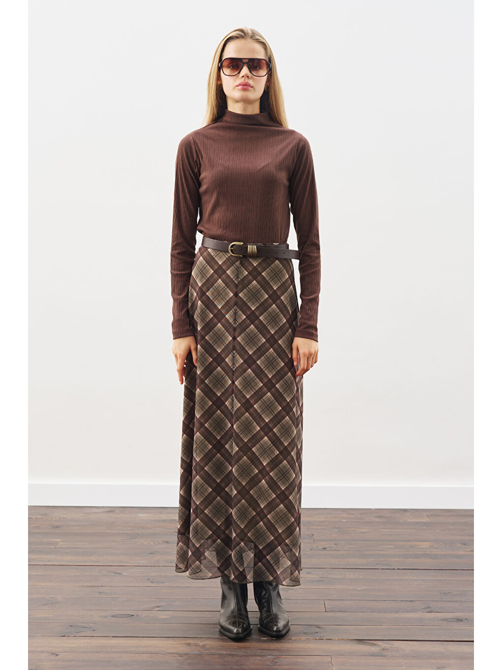 Desenli Tül Etek Yeşil Ekose-2