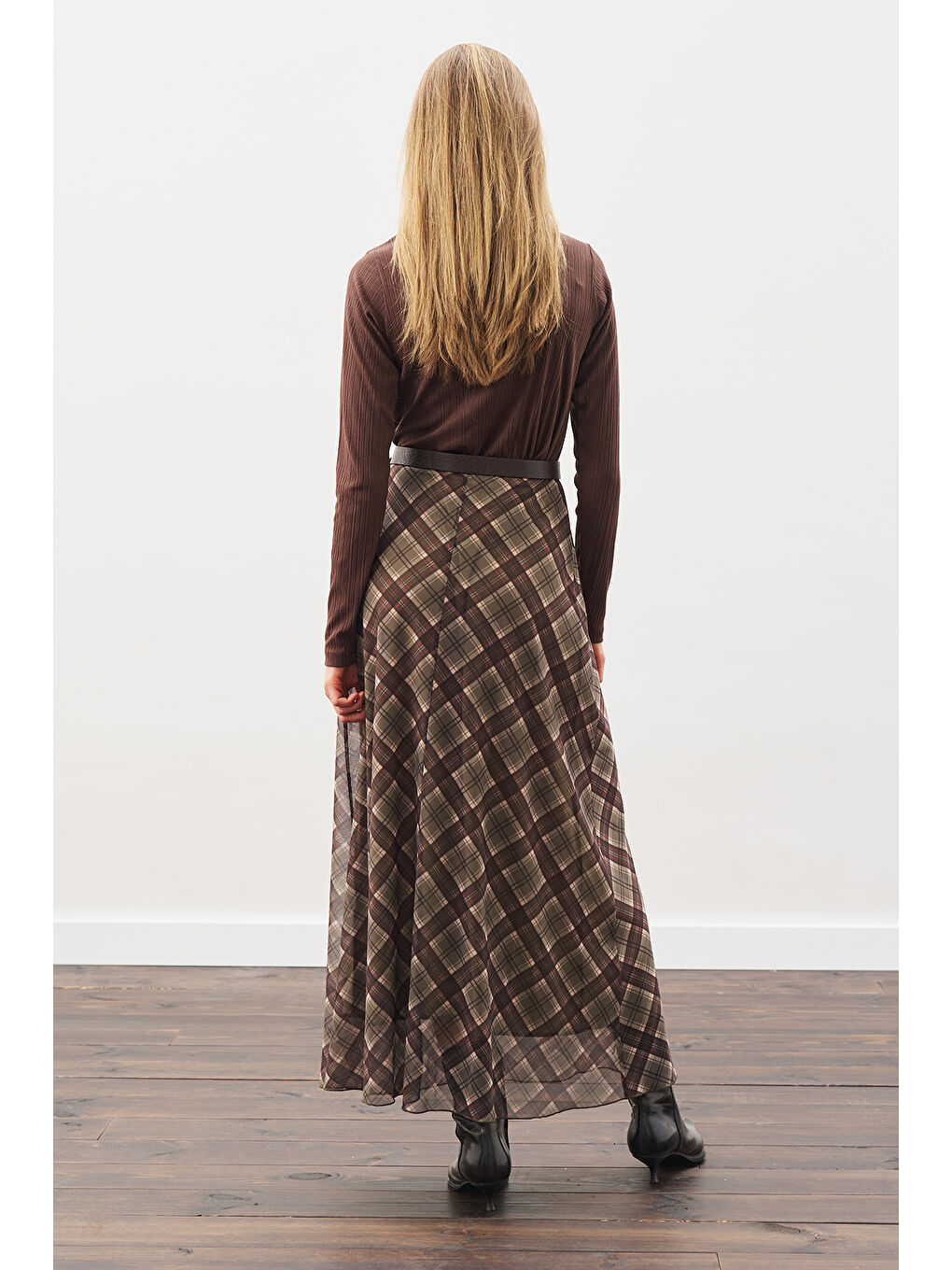 Desenli Tül Etek Yeşil Ekose-4