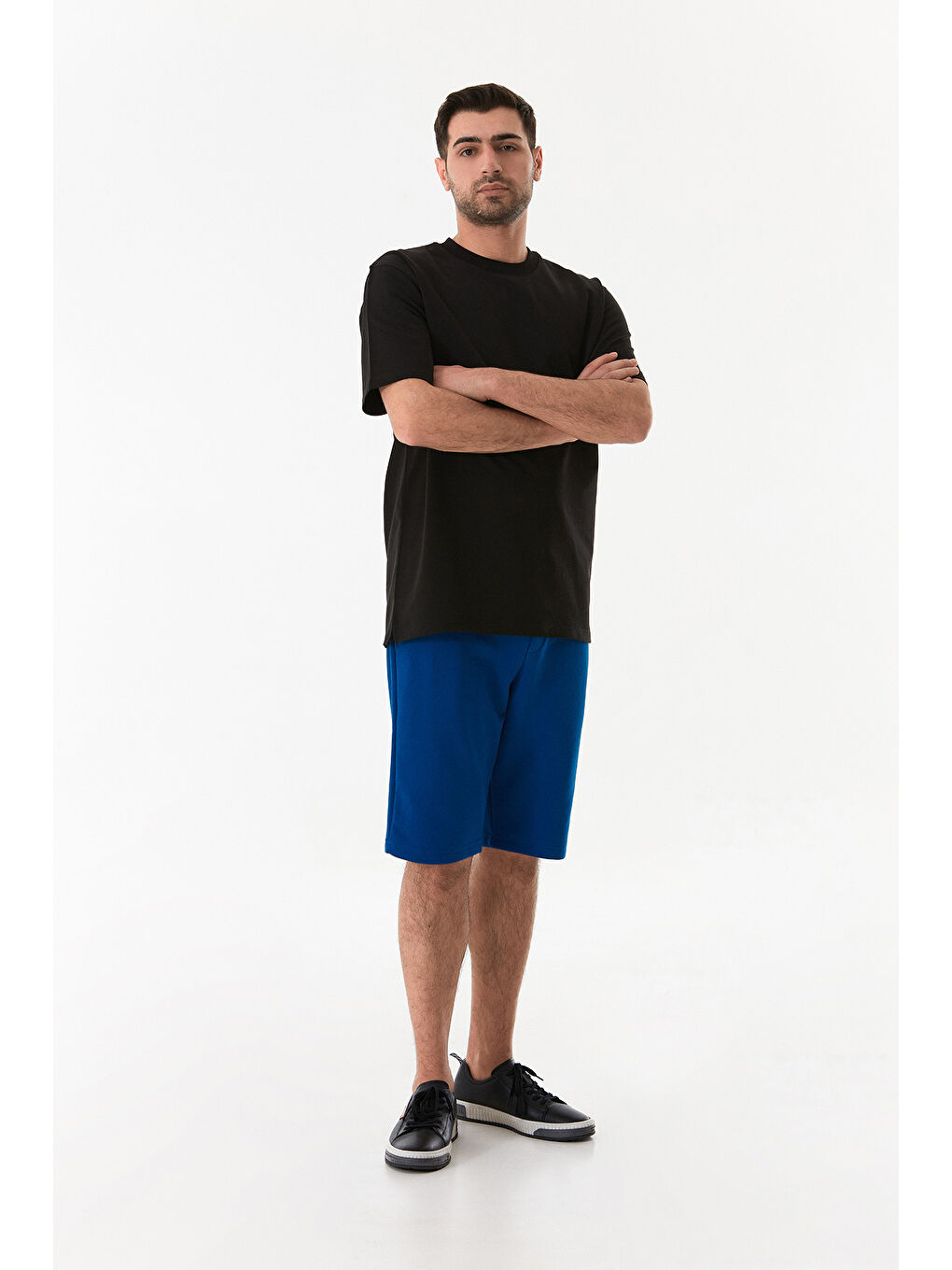 Siyah Basic Bisiklet Yaka Tişört-3