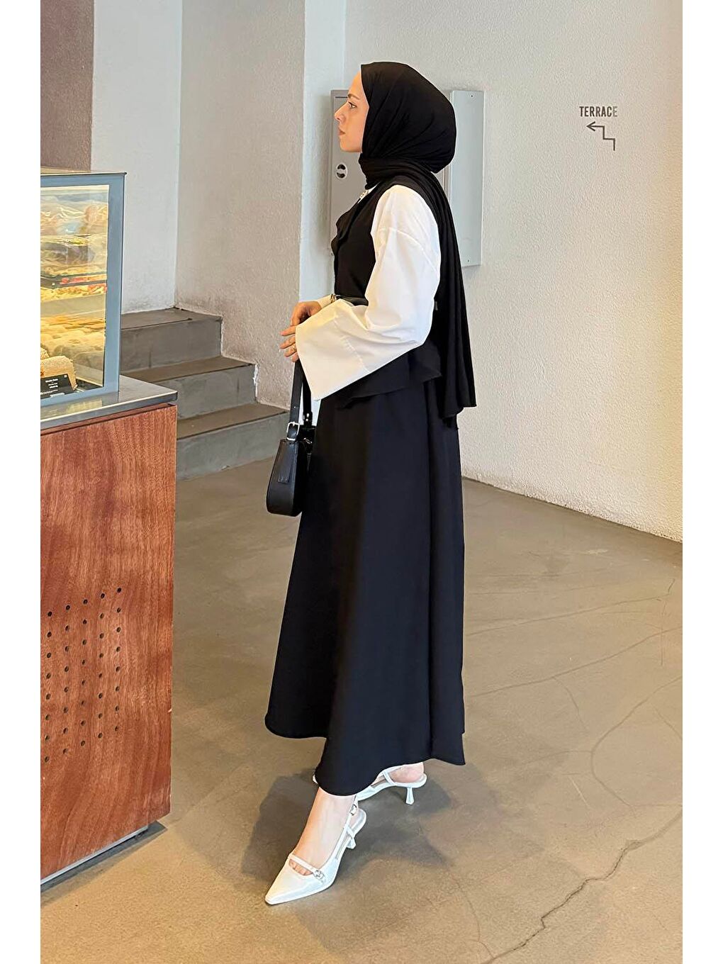 Düğmeli Etek-Yelek Tesettür İkili Takım Siyah-2