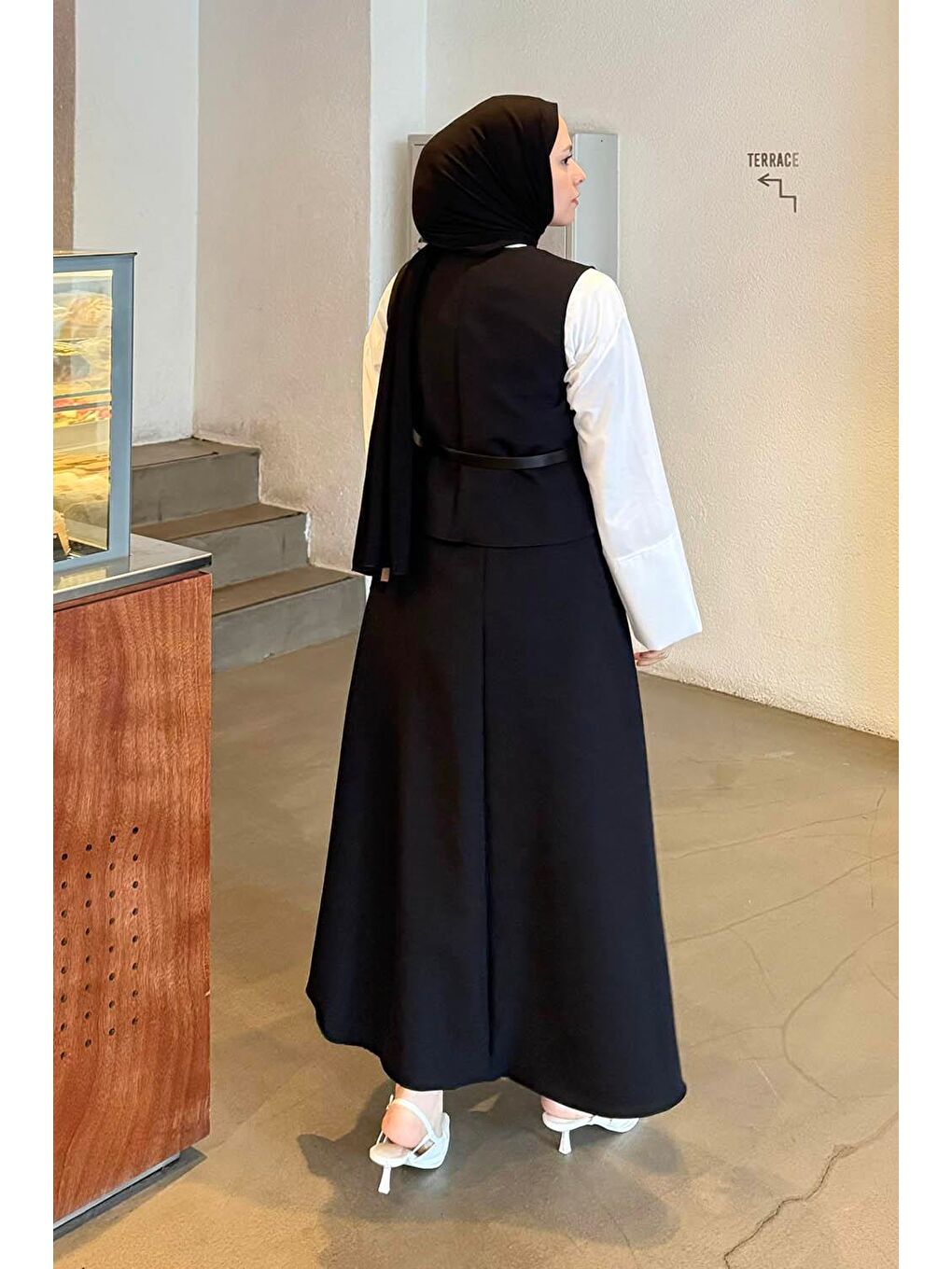 Düğmeli Etek-Yelek Tesettür İkili Takım Siyah-3