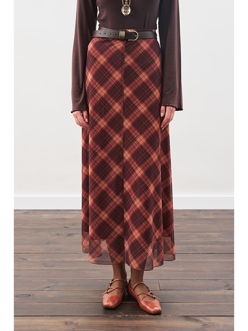 Desenli Tül Etek Kahverengi Ekose-5