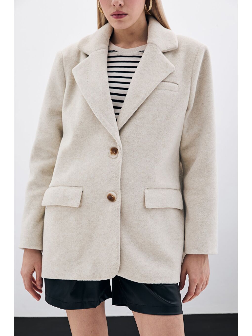 Düğmeli Kaşe Ceket - Bej-3