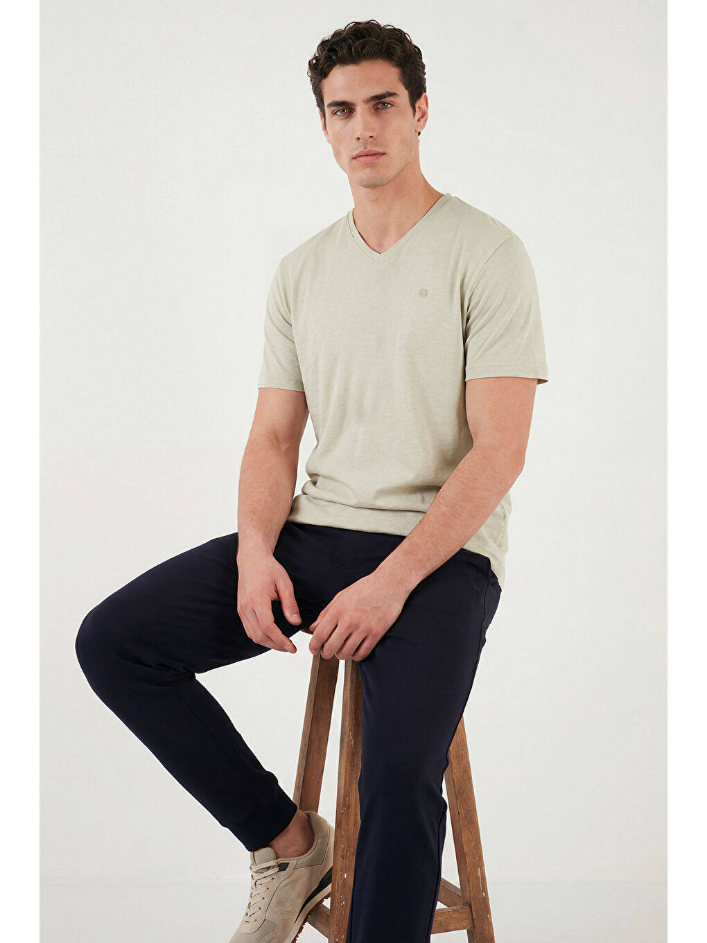 Bej Pamuklu Slim Fit V Yaka T Shirt 5902719-4