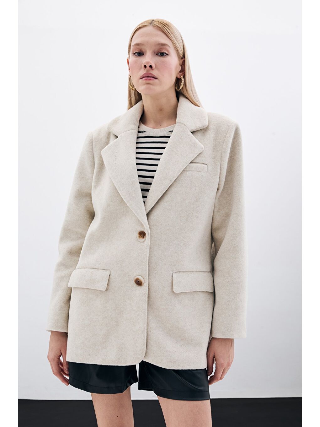 Düğmeli Kaşe Ceket - Bej-4