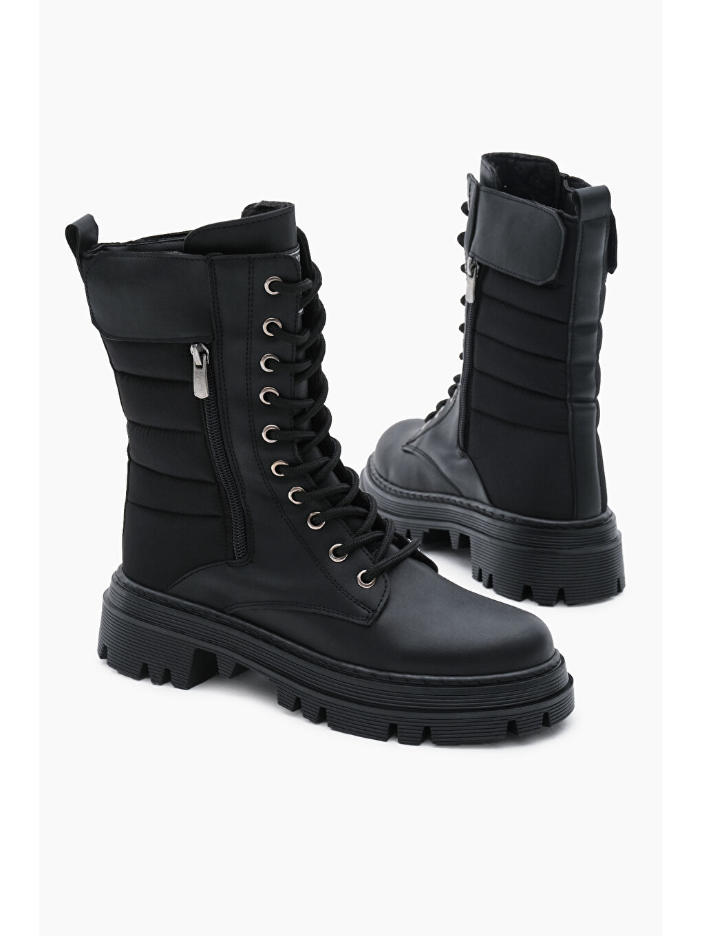 Kadın Siyah Cilt Termo Taban Nakışlı Dilim Desenli Cırtlı Bağcıklı ve Fermuarlı Bot-2