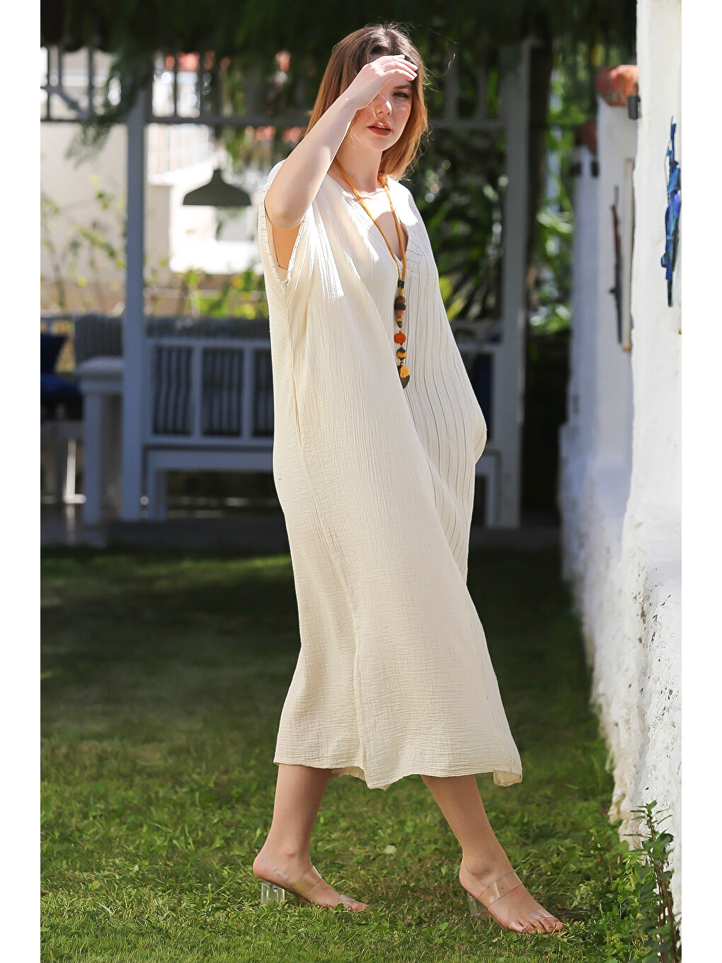 Ekru Krem V Yaka Kısa Kol Yıkamalı Yırtmaçlı Casual Müslin Oversize Dokuma Elbise 125 76-6