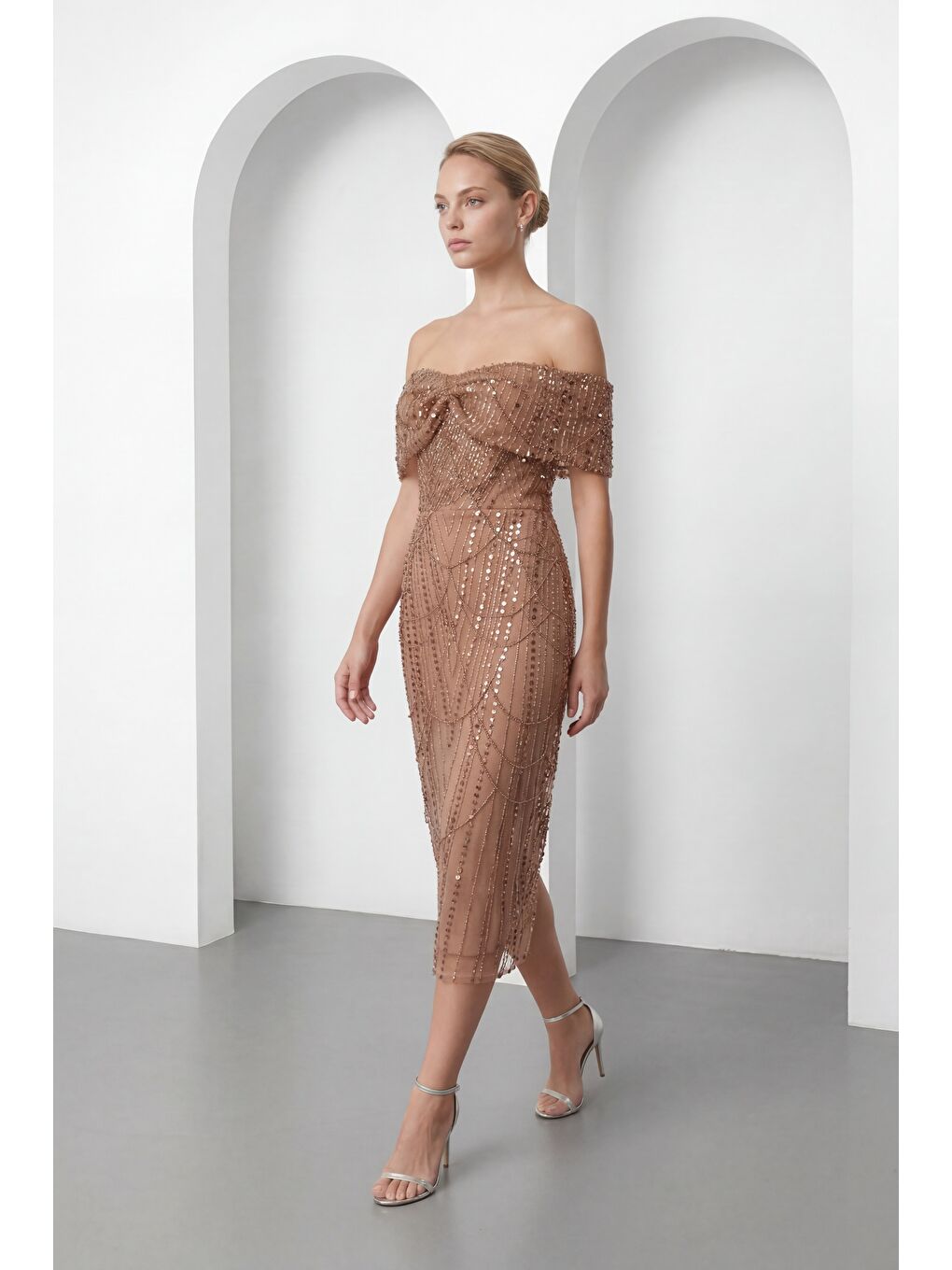 Kahverengi Kadın Taba Kayık Yaka Boncuklu Midi Abiye Elbise-2