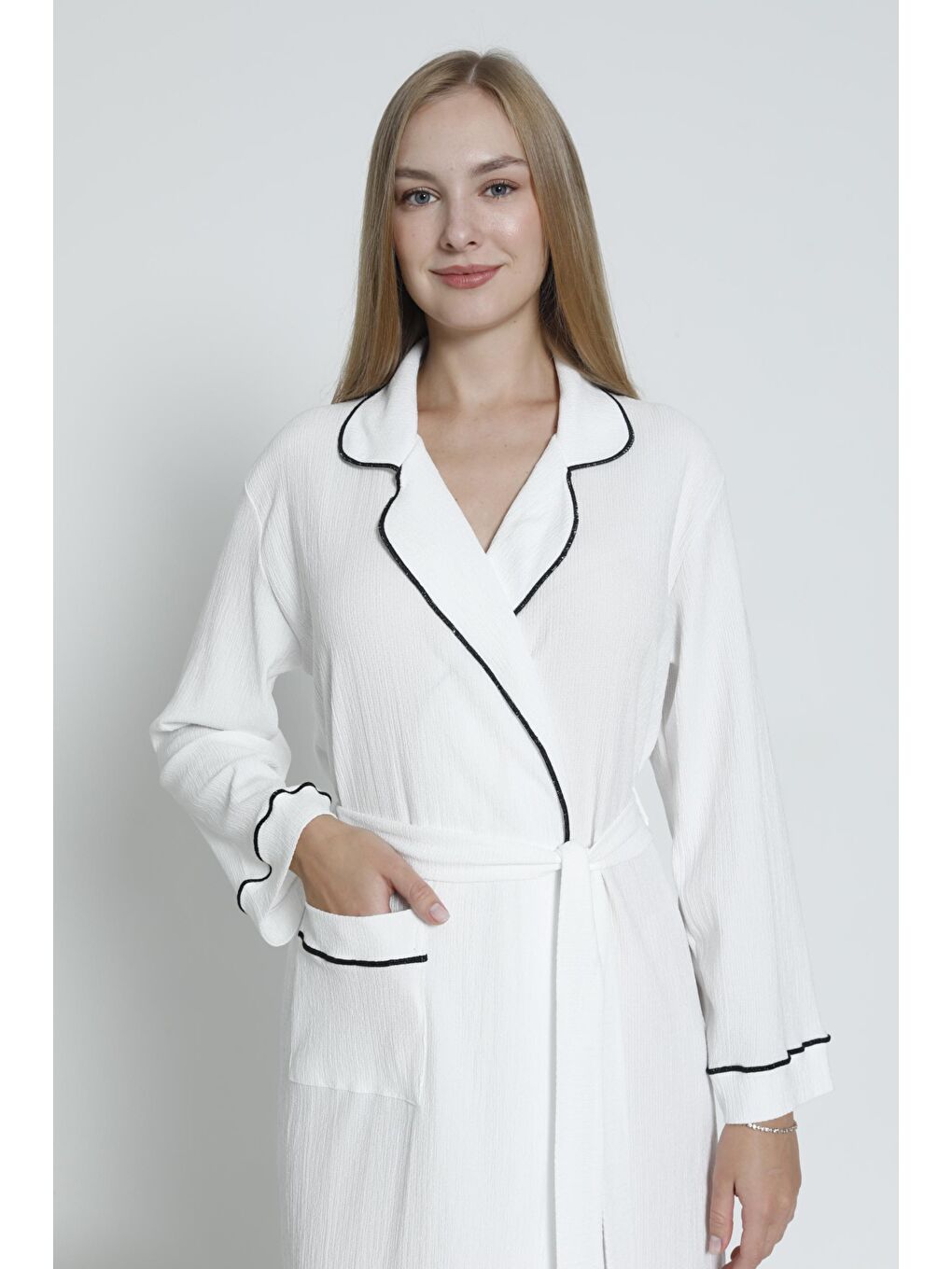 Beyaz Yaka ve Kol Şerit Detaylı Uzun Hamile ve Lohusa Bürümcük Kumaş Sabahlık-2