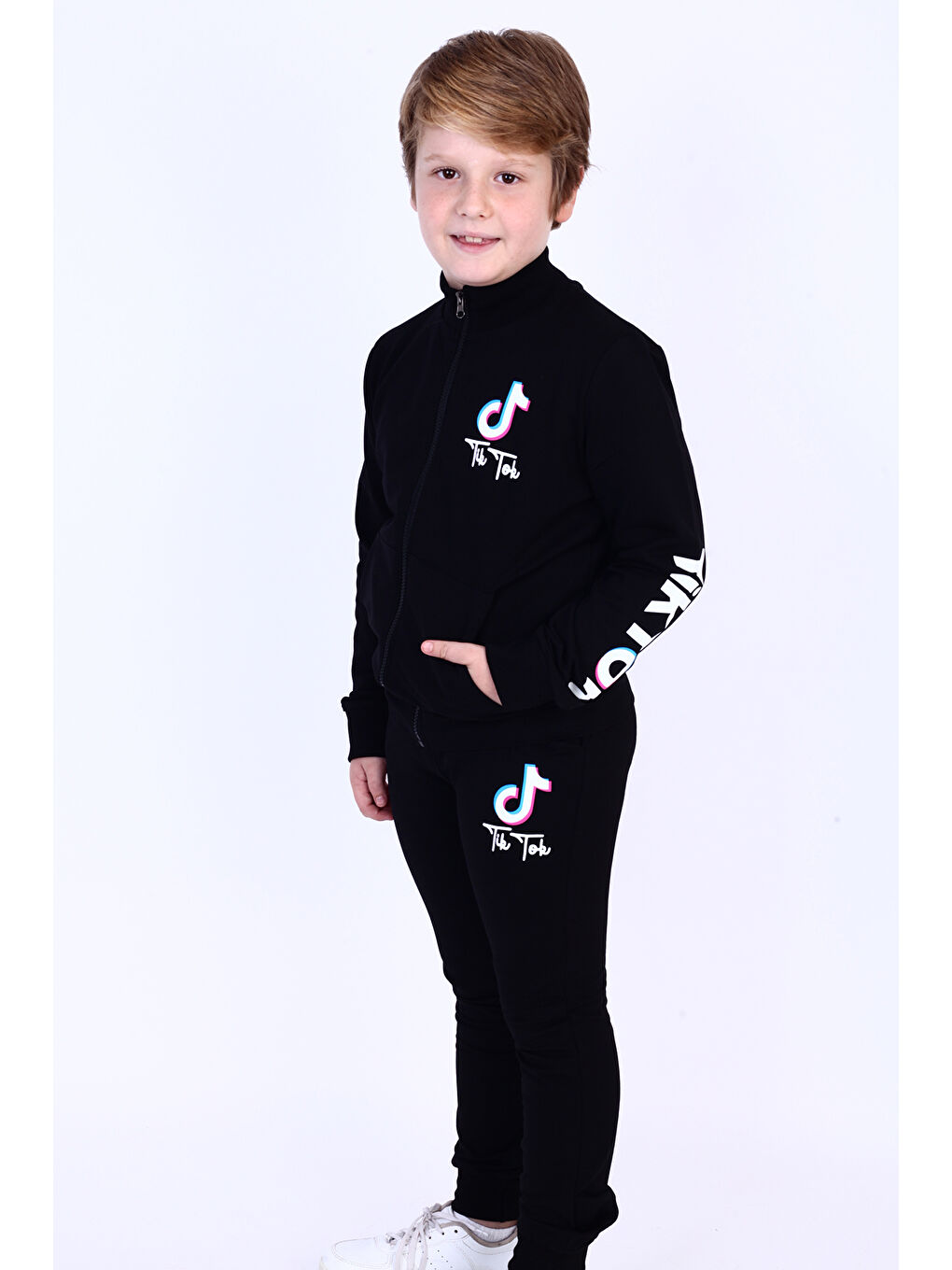 Siyah Erkek Çocuk Baskılı Takım-4