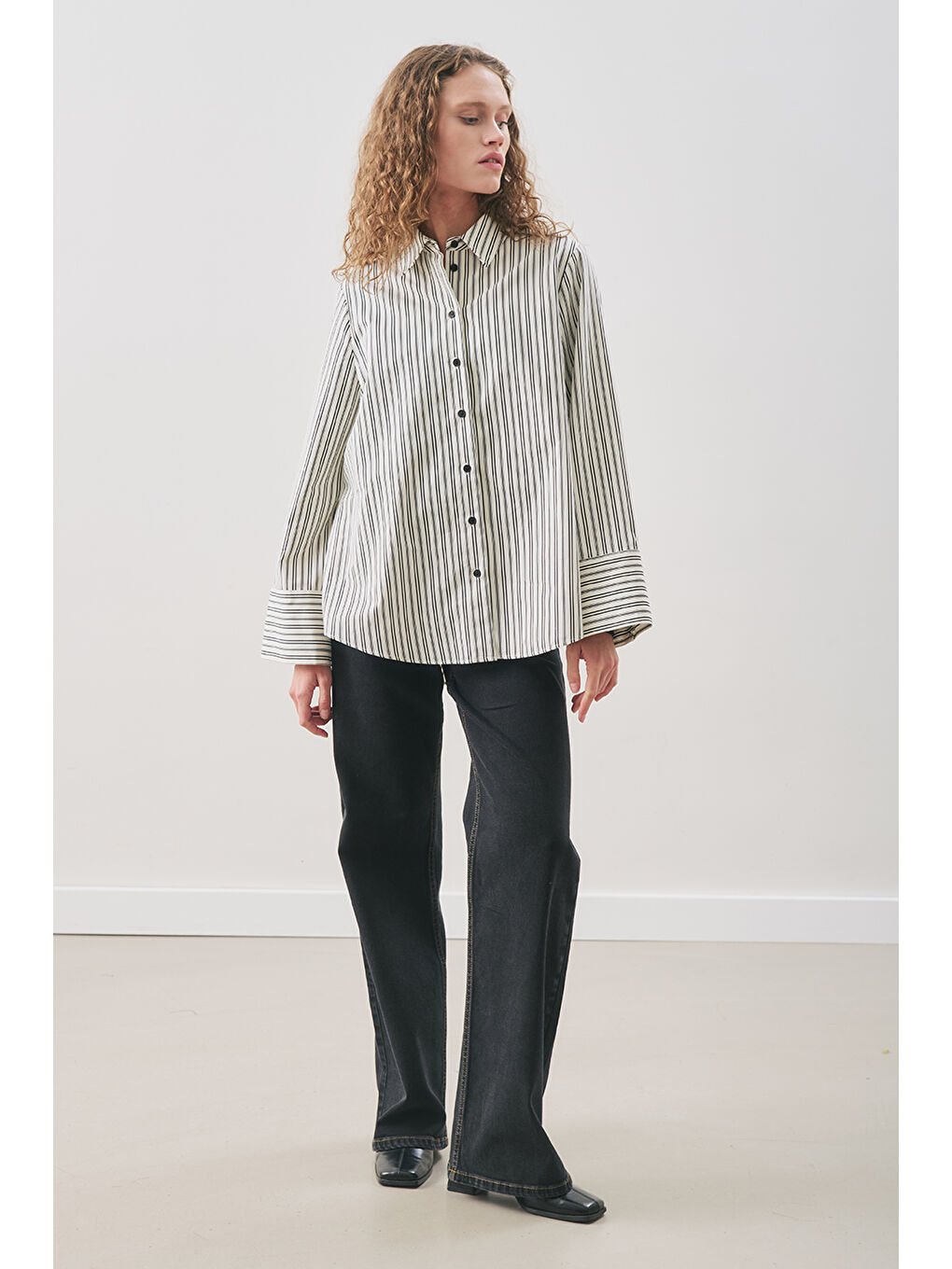 Oversıze Çizgili Gömlek Siyah Çizgi-2