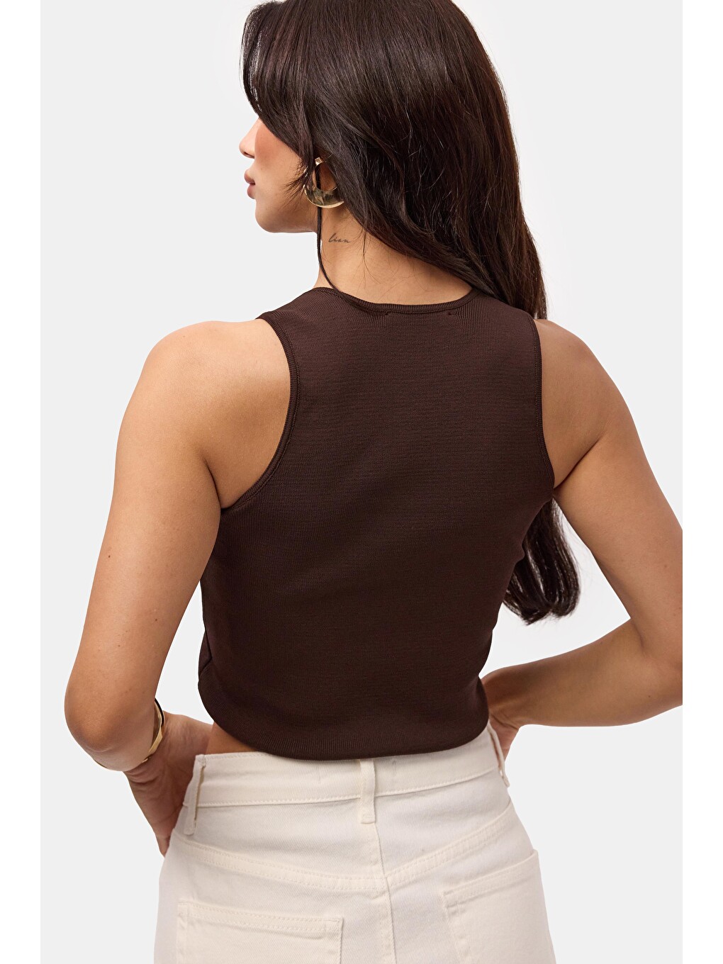 Kahverengi Kadın Kahve s6-81 Aksesuar Detaylı Crop Bluz-3