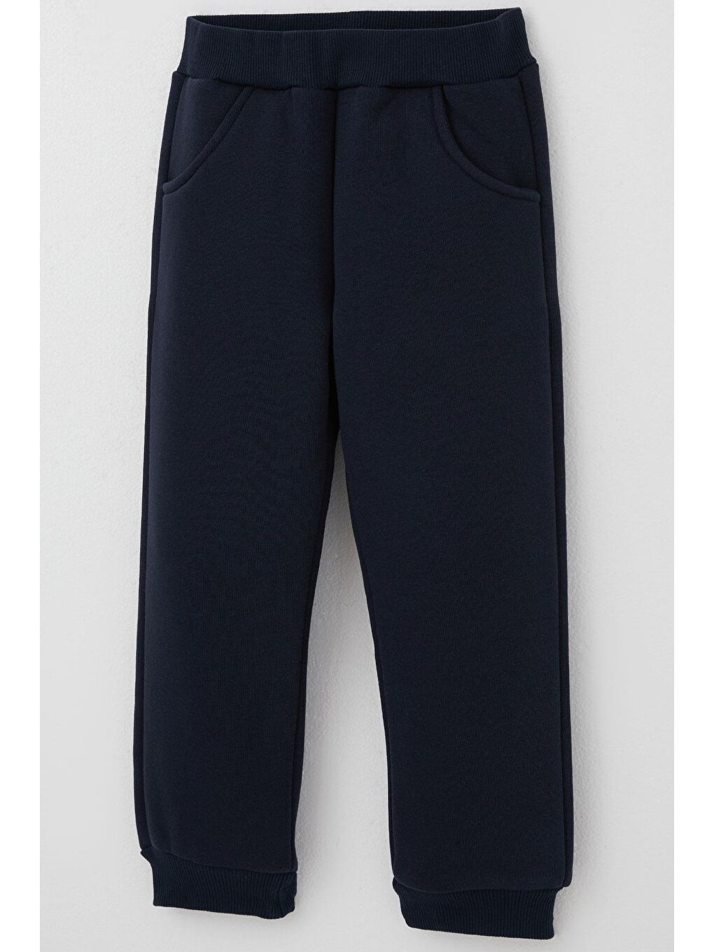 Erkek Çocuk Eşofman Takımı Arma Detaylı Kapüşonlu Fermuarlı Lacivert (2-8 Yaş)-6