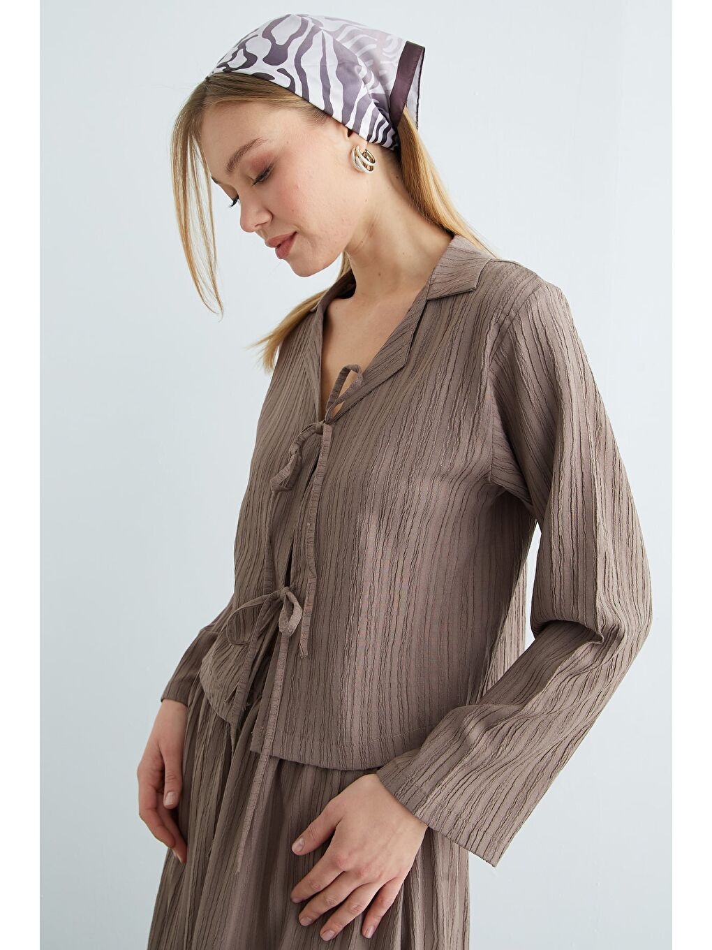 Bej Önü Bağlamalı Beli Lastikli Etekli 2 Li Takım-1