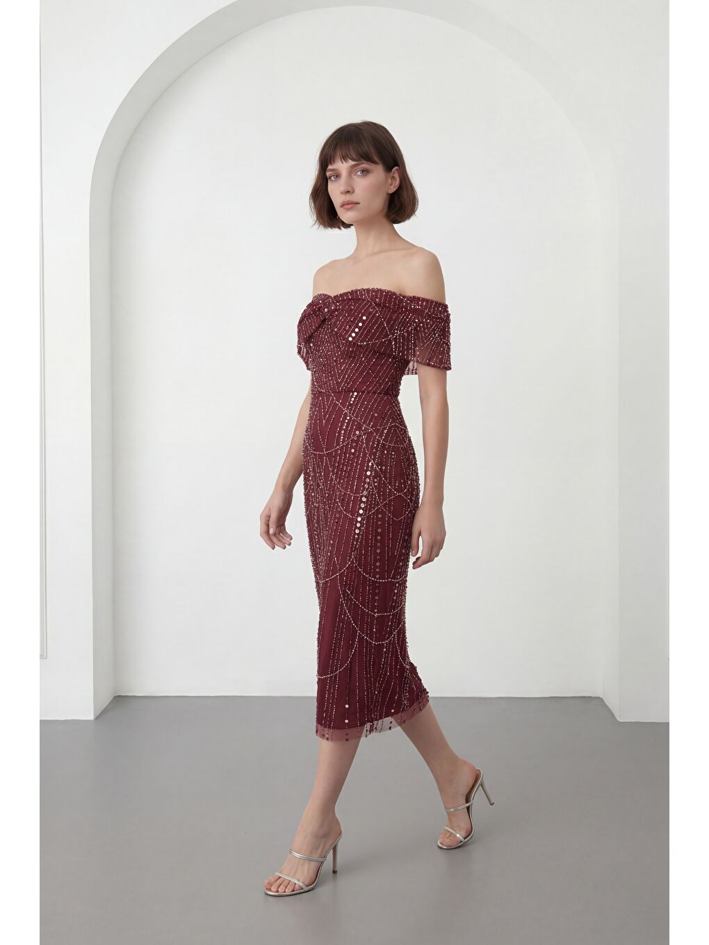Kadın Bordo Kayık Yaka Boncuklu Midi Abiye Elbise-2