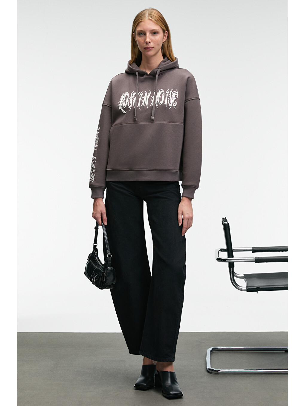 Alırayne Kadın Baskılı Oversize Kapüşonlu Kanguru Cep Antrasit Sweatshirt-1