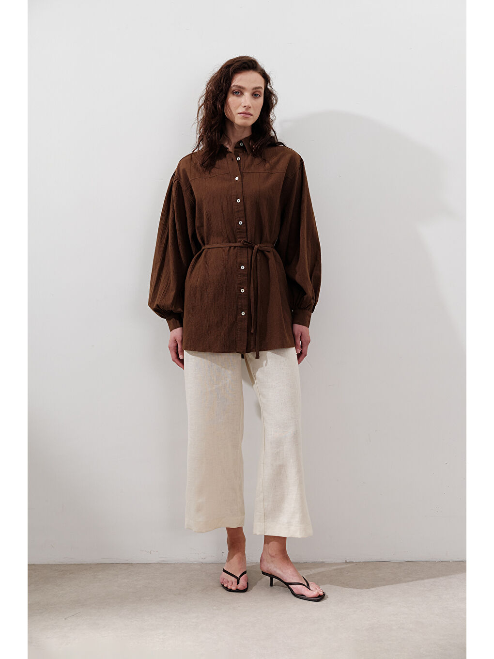 Pamuklu Balon Kol Gömlek Kahverengi-1