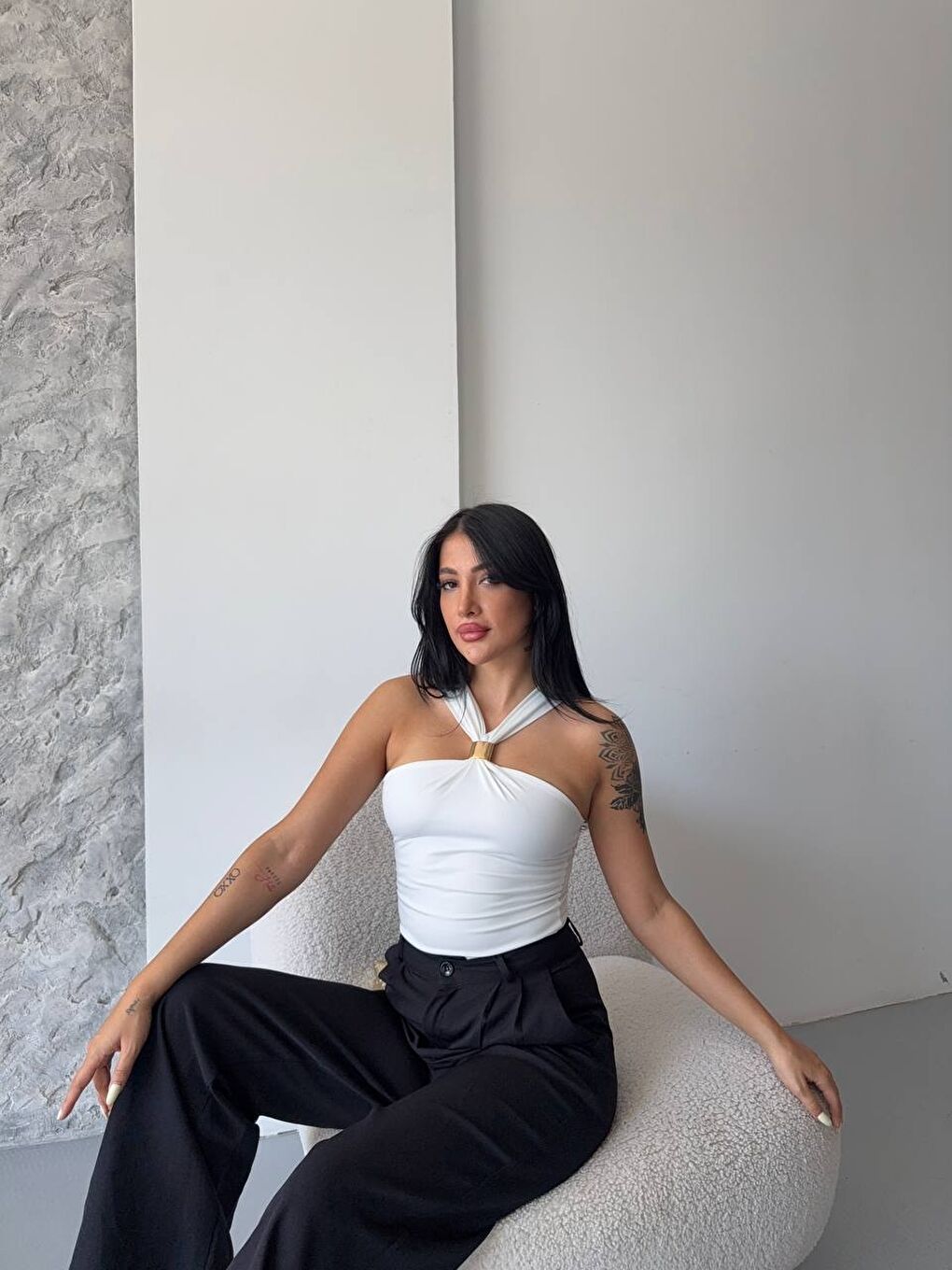 Beyaz Sandy Kumaş Yaka Detay Bluz-1